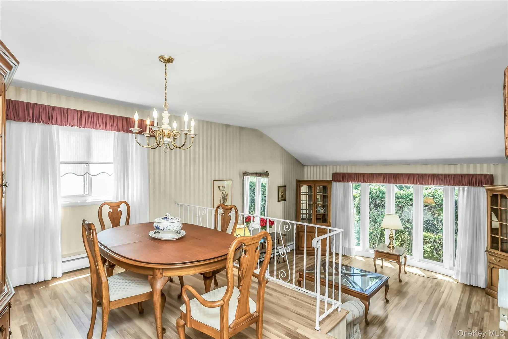 323 Richard Street, Hempstead, NY, 3 Bedrooms Bedrooms, 7 Rooms Rooms,1 BathroomBathrooms,Residential,For Rent,Richard,0,1007617 323 Richard Street, Hempstead, NY, 3 Bedrooms Bedrooms, 7 Rooms Rooms,1 BathroomBathrooms,Residential,For Rent,Richard,0,1007617