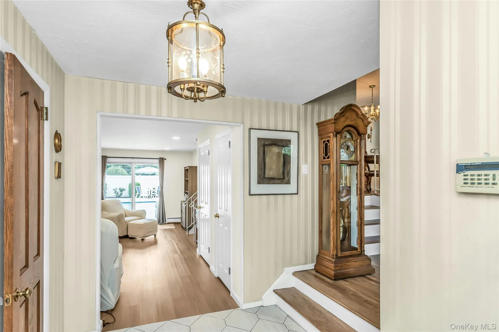 323 Richard Street, Hempstead, NY, 3 Bedrooms Bedrooms, 7 Rooms Rooms,1 BathroomBathrooms,Residential,For Rent,Richard,0,1007617 323 Richard Street, Hempstead, NY, 3 Bedrooms Bedrooms, 7 Rooms Rooms,1 BathroomBathrooms,Residential,For Rent,Richard,0,1007617