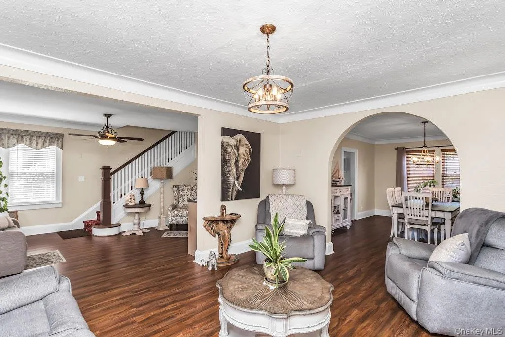 1680 roosevelt Street, Hempstead, NY, 3 Bedrooms Bedrooms, 10 Rooms Rooms,1 BathroomBathrooms,Residential,For Rent,roosevelt,0,1007619 1680 roosevelt Street, Hempstead, NY, 3 Bedrooms Bedrooms, 10 Rooms Rooms,1 BathroomBathrooms,Residential,For Rent,roosevelt,0,1007619