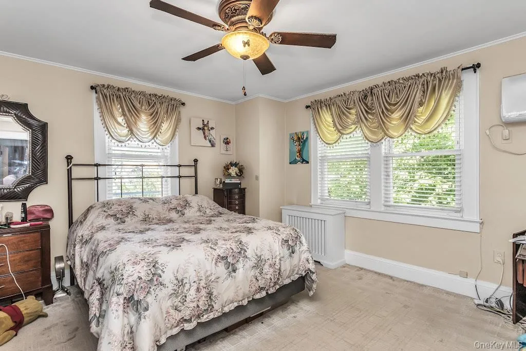 1680 roosevelt Street, Hempstead, NY, 3 Bedrooms Bedrooms, 10 Rooms Rooms,1 BathroomBathrooms,Residential,For Rent,roosevelt,0,1007619 1680 roosevelt Street, Hempstead, NY, 3 Bedrooms Bedrooms, 10 Rooms Rooms,1 BathroomBathrooms,Residential,For Rent,roosevelt,0,1007619
