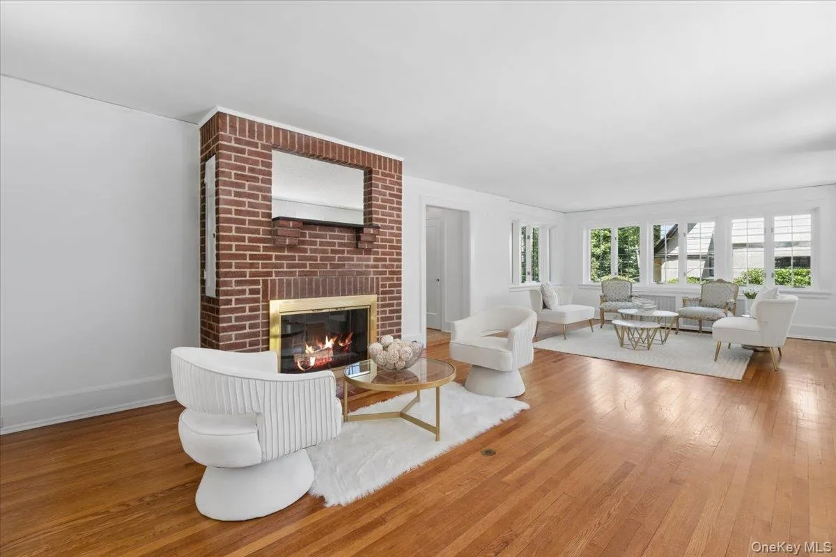 65 Wildwood Road, New Rochelle, NY, 5 Bedrooms Bedrooms, 8 Rooms Rooms,3 BathroomsBathrooms,Residential,For Rent,Wildwood,0,1007621 65 Wildwood Road, New Rochelle, NY, 5 Bedrooms Bedrooms, 8 Rooms Rooms,3 BathroomsBathrooms,Residential,For Rent,Wildwood,0,1007621