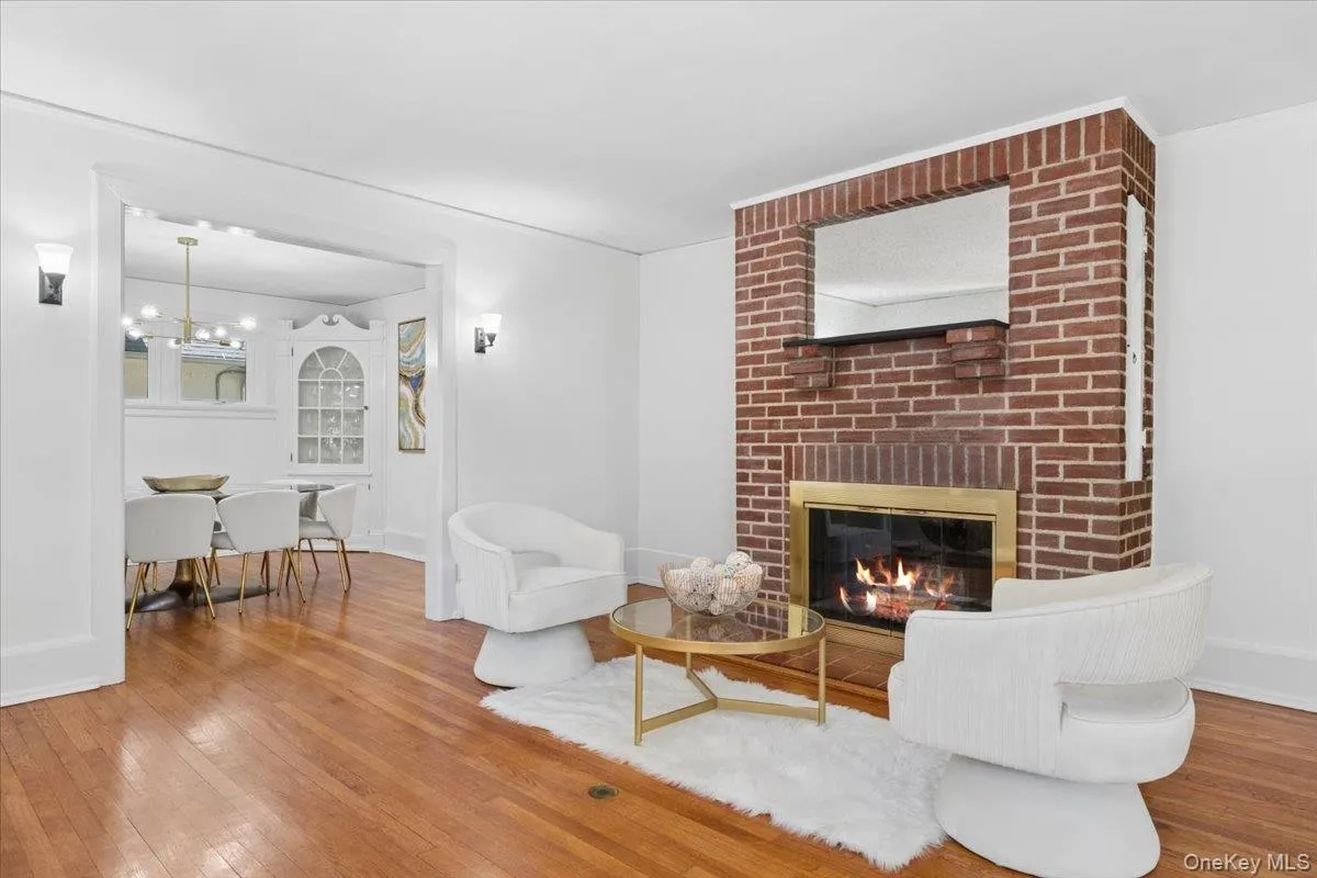 65 Wildwood Road, New Rochelle, NY, 5 Bedrooms Bedrooms, 8 Rooms Rooms,3 BathroomsBathrooms,Residential,For Rent,Wildwood,0,1007621 65 Wildwood Road, New Rochelle, NY, 5 Bedrooms Bedrooms, 8 Rooms Rooms,3 BathroomsBathrooms,Residential,For Rent,Wildwood,0,1007621