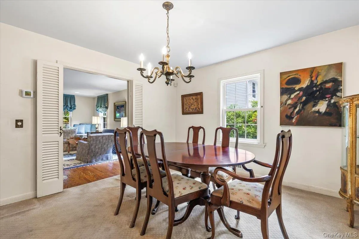Living room flows to dining room. Living room flows to dining room.