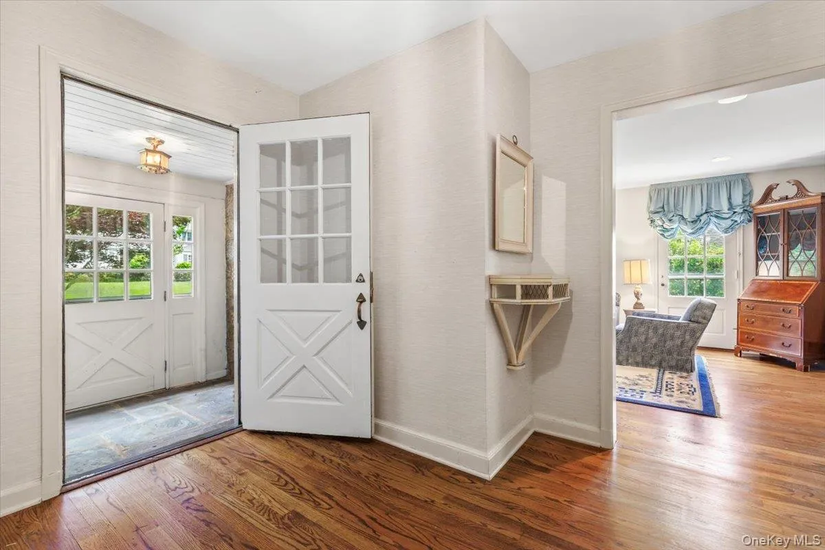 Mudroom on right of front door. Mudroom on right of front door.