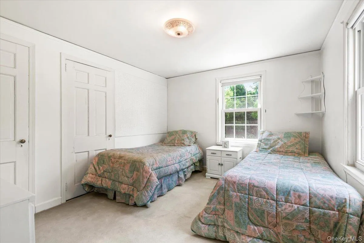 Second Floor-Bedroom 1 Second Floor-Bedroom 1