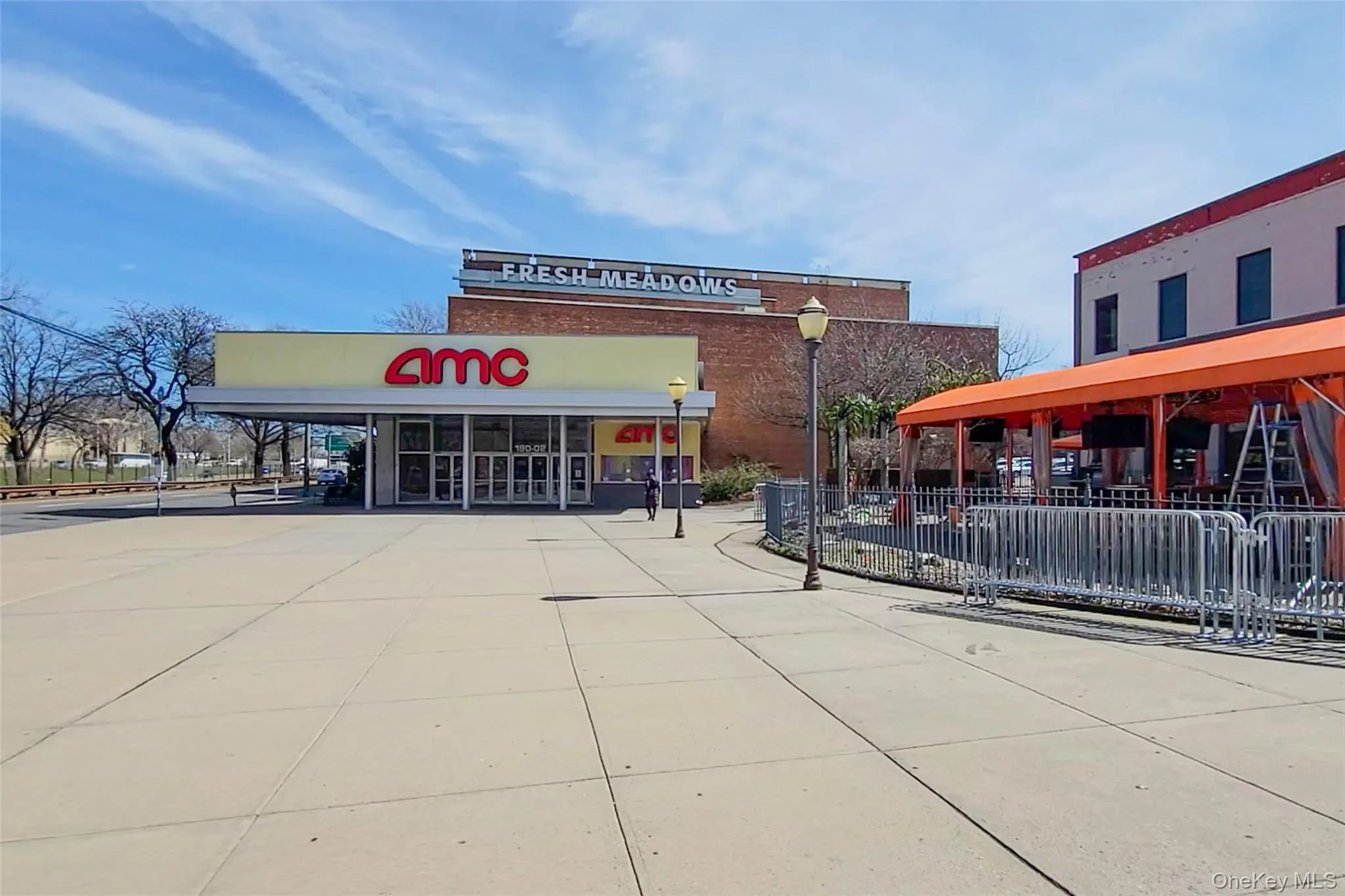 Ideally situated near Cunningham Park and a wide variety of neighborhood amenities, including shopping centers, restaurants, cafes, grocery stores, and an AMC movie theater. Ideally situated near Cunningham Park and a wide variety of neighborhood amenities, including shopping centers, restaurants, cafes, grocery stores, and an AMC movie theater.