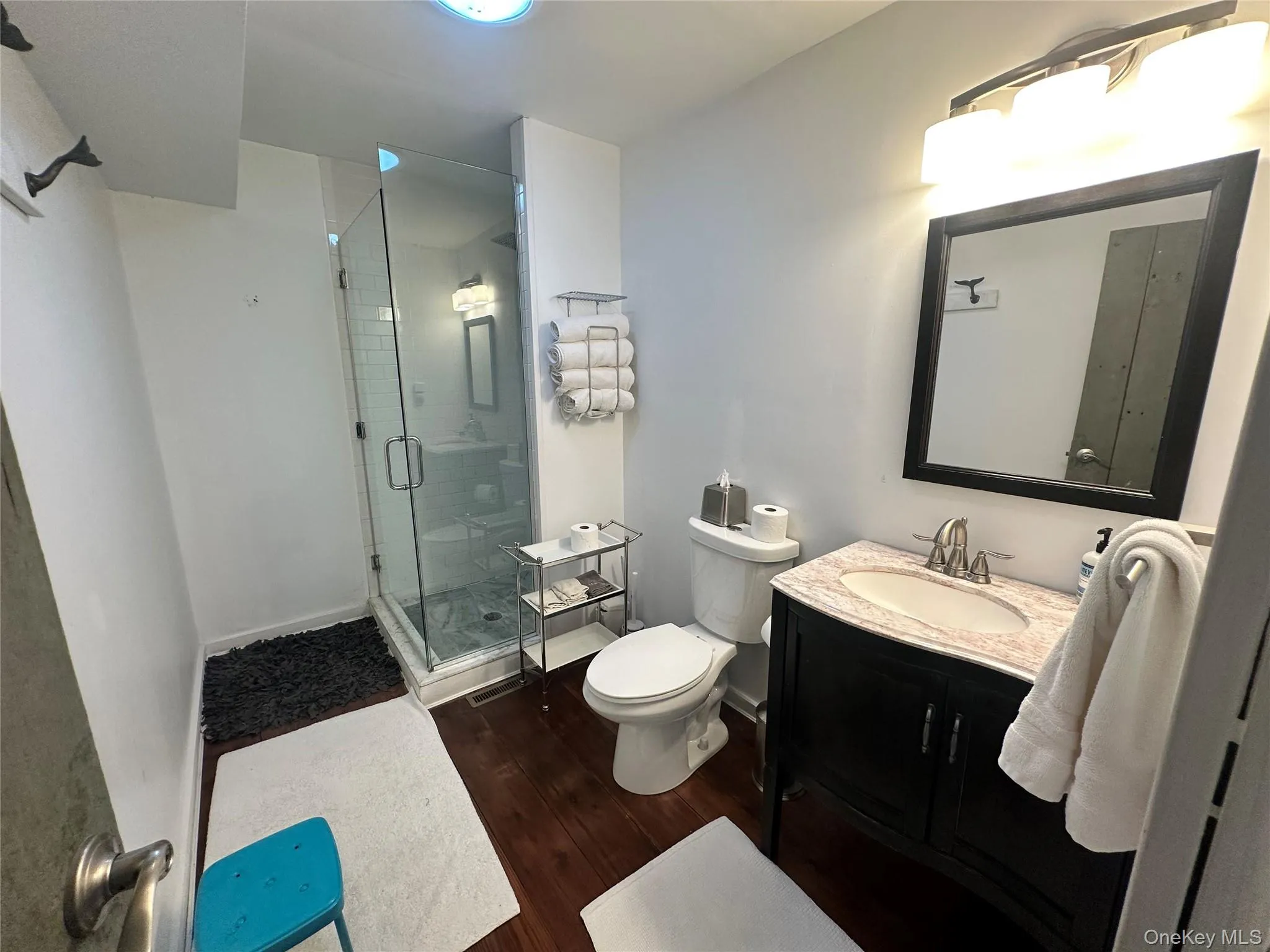 744 Main Street, Southold, NY, 3 Bedrooms Bedrooms, 8 Rooms Rooms,2 BathroomsBathrooms,Residential Lease,For Rent,Main,0,1007625 744 Main Street, Southold, NY, 3 Bedrooms Bedrooms, 8 Rooms Rooms,2 BathroomsBathrooms,Residential Lease,For Rent,Main,0,1007625