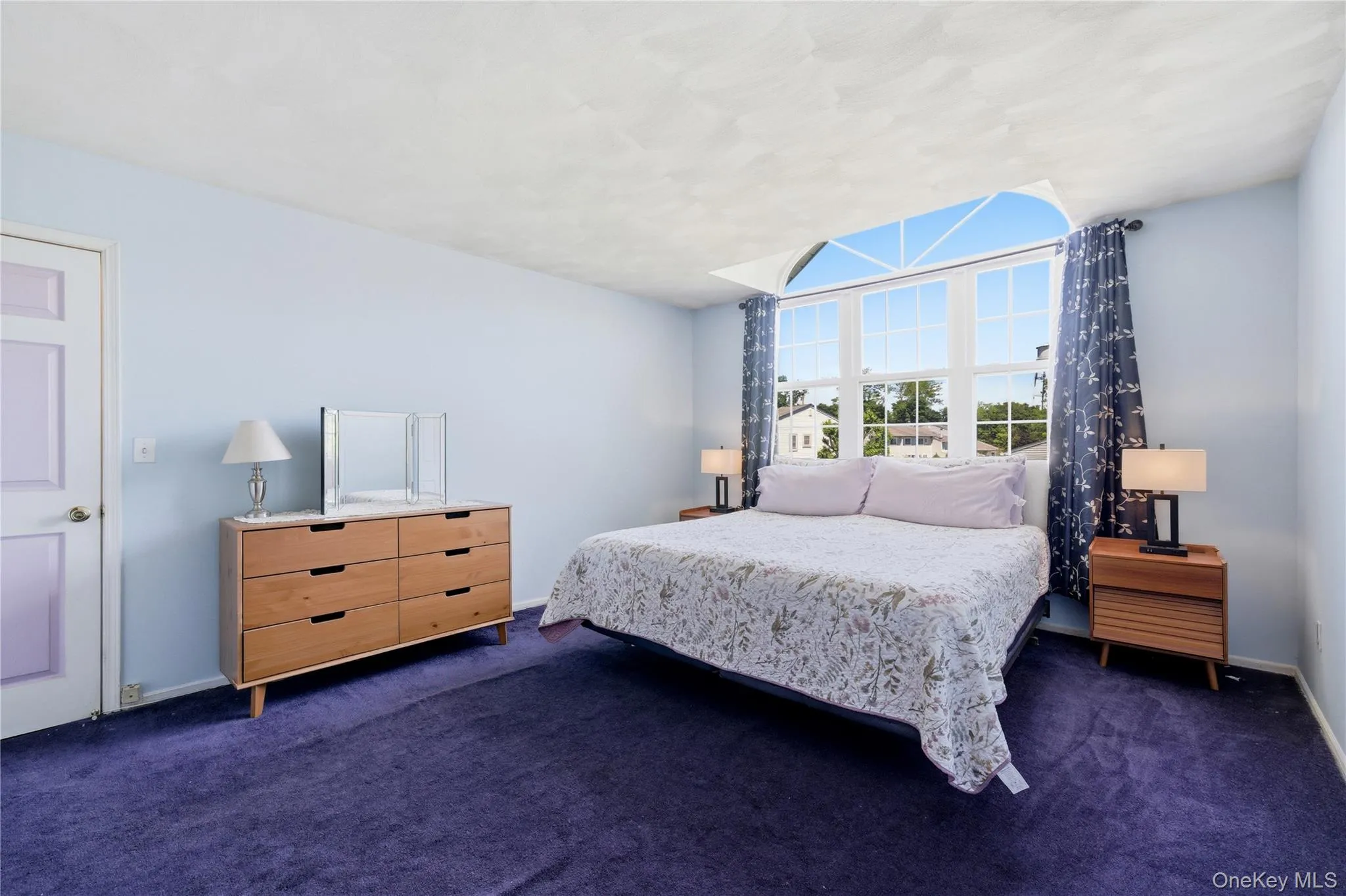 22 Indian Trace, Smithtown, NY, 3 Bedrooms Bedrooms, 6 Rooms Rooms,2 BathroomsBathrooms,Residential,For Rent,Indian,0,1007626 22 Indian Trace, Smithtown, NY, 3 Bedrooms Bedrooms, 6 Rooms Rooms,2 BathroomsBathrooms,Residential,For Rent,Indian,0,1007626