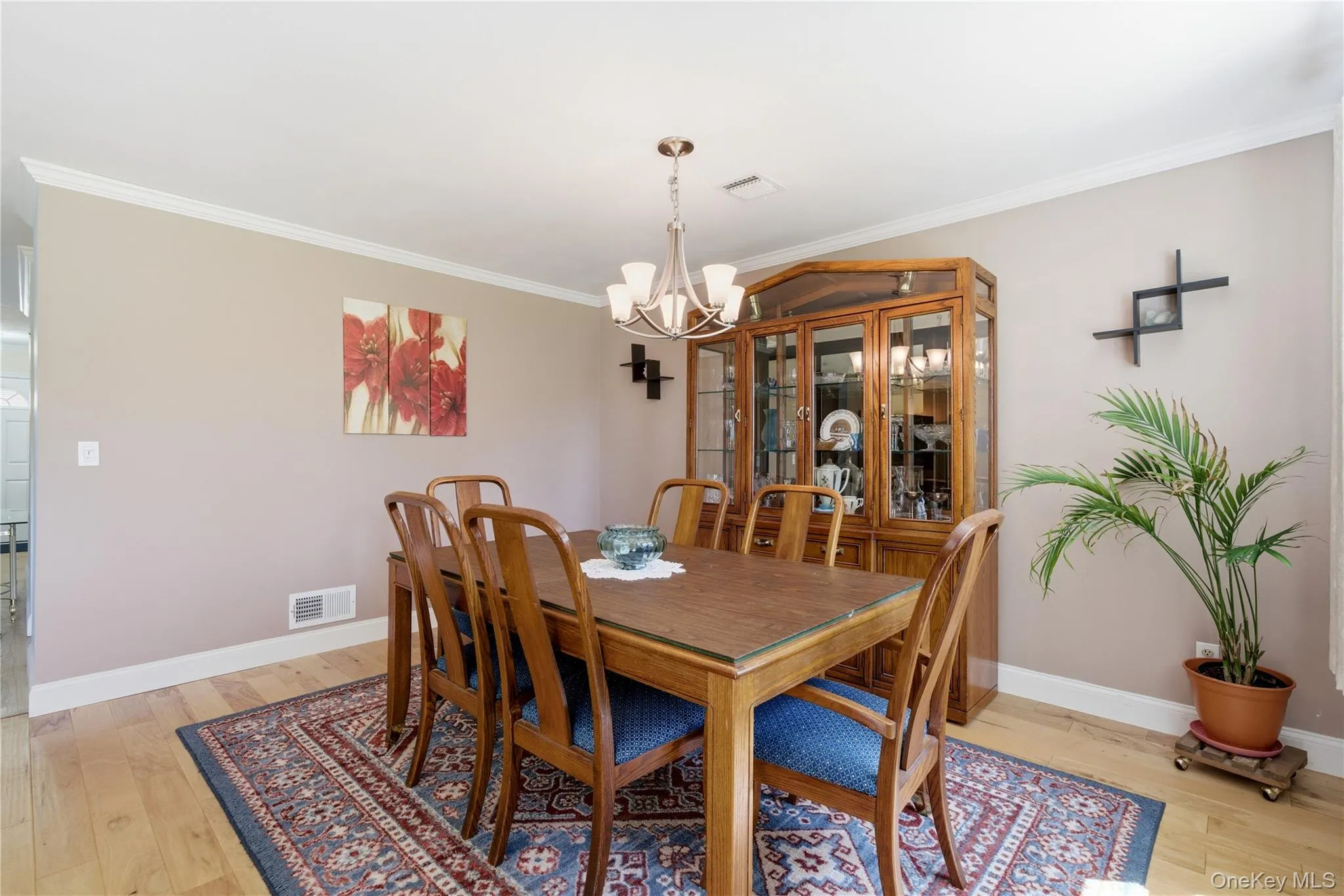 22 Indian Trace, Smithtown, NY, 3 Bedrooms Bedrooms, 6 Rooms Rooms,2 BathroomsBathrooms,Residential,For Rent,Indian,0,1007626 22 Indian Trace, Smithtown, NY, 3 Bedrooms Bedrooms, 6 Rooms Rooms,2 BathroomsBathrooms,Residential,For Rent,Indian,0,1007626