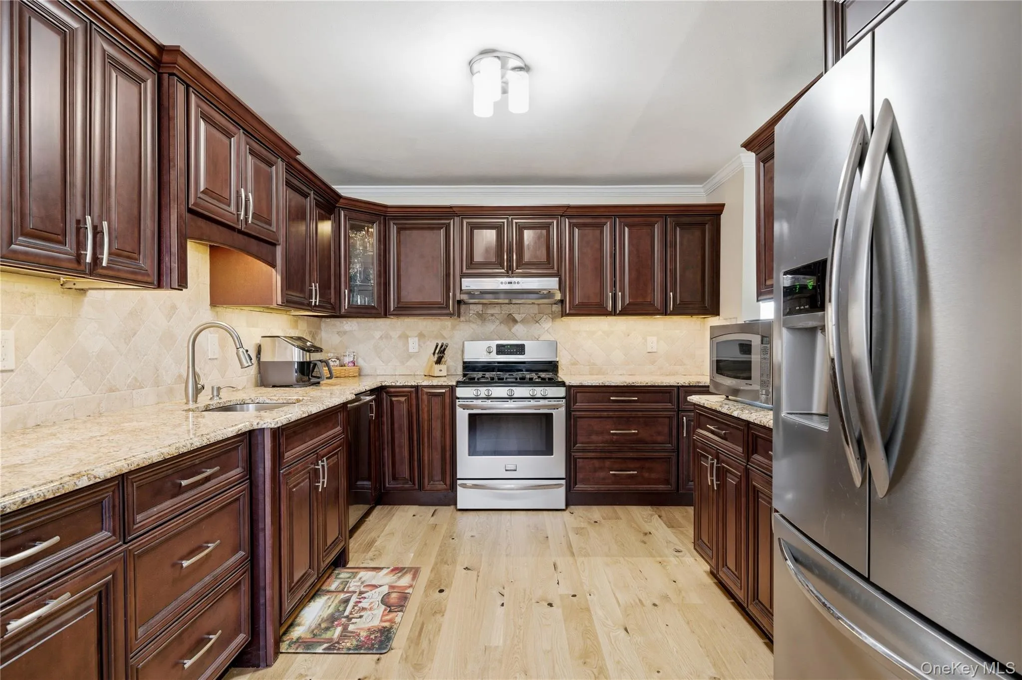 22 Indian Trace, Smithtown, NY, 3 Bedrooms Bedrooms, 6 Rooms Rooms,2 BathroomsBathrooms,Residential,For Rent,Indian,0,1007626 22 Indian Trace, Smithtown, NY, 3 Bedrooms Bedrooms, 6 Rooms Rooms,2 BathroomsBathrooms,Residential,For Rent,Indian,0,1007626
