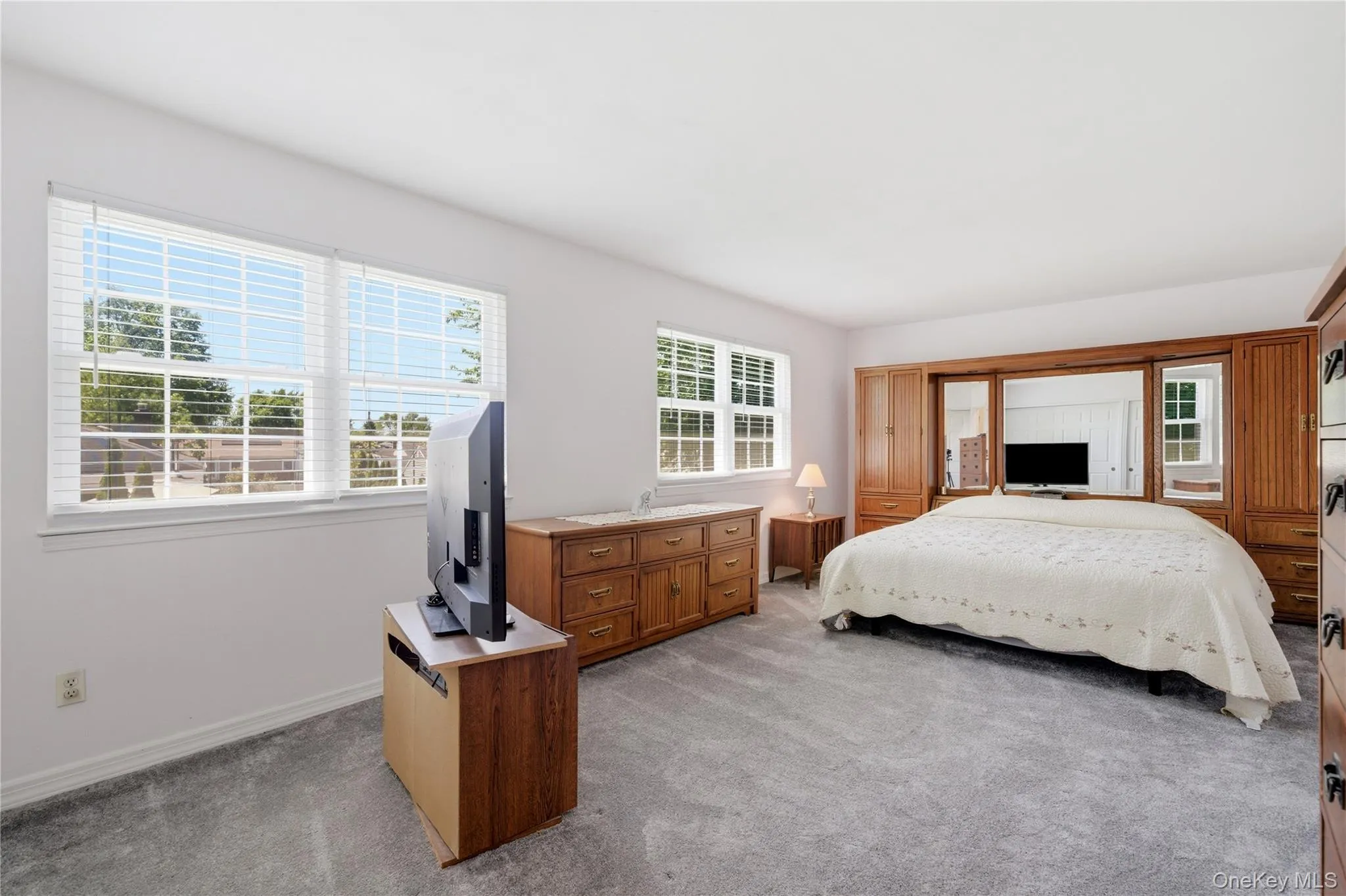 22 Indian Trace, Smithtown, NY, 3 Bedrooms Bedrooms, 6 Rooms Rooms,2 BathroomsBathrooms,Residential,For Rent,Indian,0,1007626 22 Indian Trace, Smithtown, NY, 3 Bedrooms Bedrooms, 6 Rooms Rooms,2 BathroomsBathrooms,Residential,For Rent,Indian,0,1007626