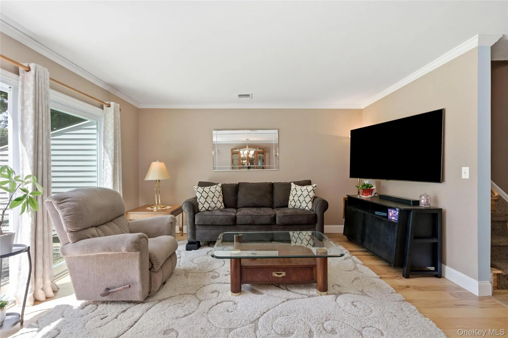 22 Indian Trace, Smithtown, NY, 3 Bedrooms Bedrooms, 6 Rooms Rooms,2 BathroomsBathrooms,Residential,For Rent,Indian,0,1007626 22 Indian Trace, Smithtown, NY, 3 Bedrooms Bedrooms, 6 Rooms Rooms,2 BathroomsBathrooms,Residential,For Rent,Indian,0,1007626