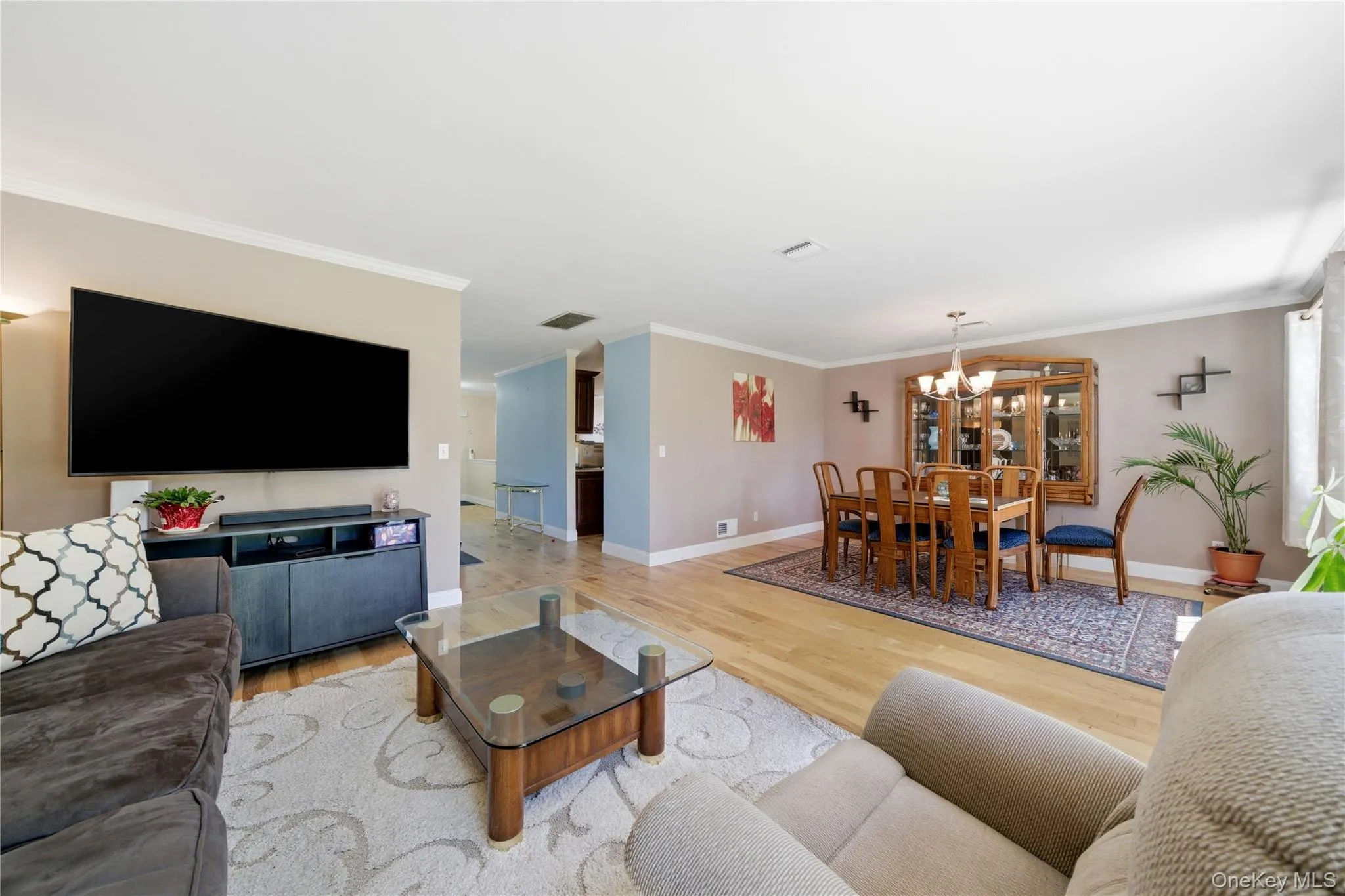22 Indian Trace, Smithtown, NY, 3 Bedrooms Bedrooms, 6 Rooms Rooms,2 BathroomsBathrooms,Residential,For Rent,Indian,0,1007626 22 Indian Trace, Smithtown, NY, 3 Bedrooms Bedrooms, 6 Rooms Rooms,2 BathroomsBathrooms,Residential,For Rent,Indian,0,1007626