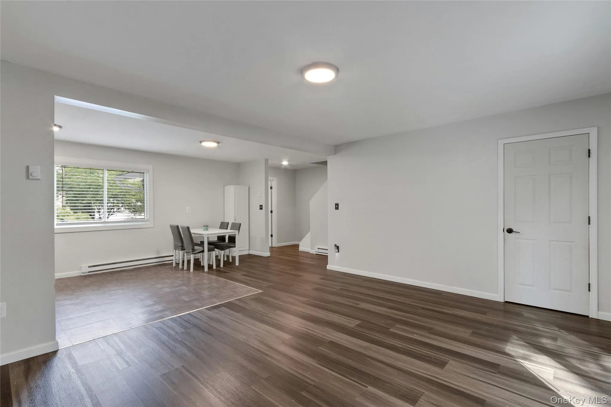 34 Elizabeth Way, Thompson, NY, 3 Bedrooms Bedrooms, 7 Rooms Rooms,2 BathroomsBathrooms,Residential,For Rent,Elizabeth,0,1007627 34 Elizabeth Way, Thompson, NY, 3 Bedrooms Bedrooms, 7 Rooms Rooms,2 BathroomsBathrooms,Residential,For Rent,Elizabeth,0,1007627
