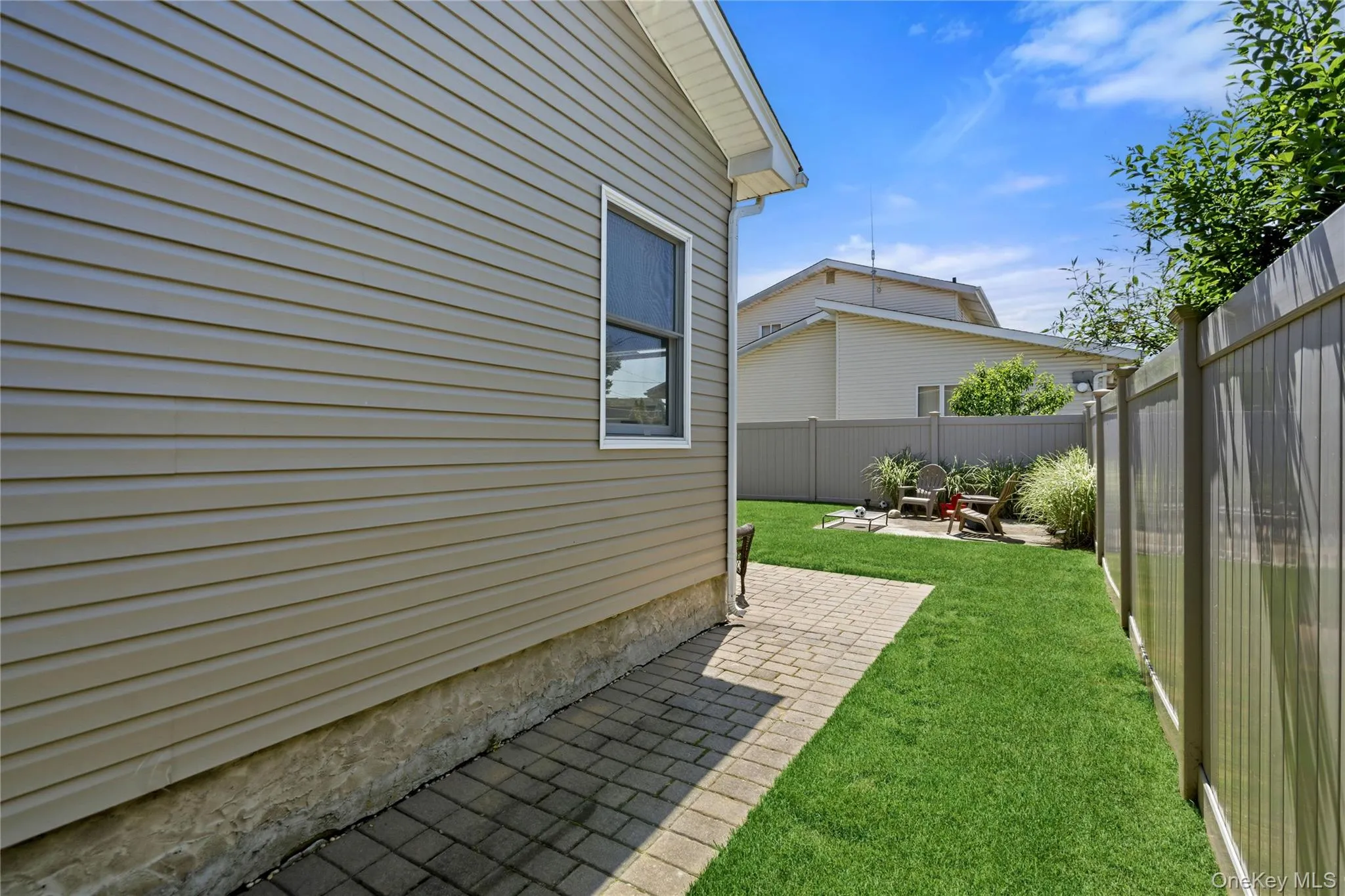 2448 Wallen Lane, Hempstead, NY, 3 Bedrooms Bedrooms, 7 Rooms Rooms,2 BathroomsBathrooms,Residential,For Rent,Wallen,0,1007628 2448 Wallen Lane, Hempstead, NY, 3 Bedrooms Bedrooms, 7 Rooms Rooms,2 BathroomsBathrooms,Residential,For Rent,Wallen,0,1007628