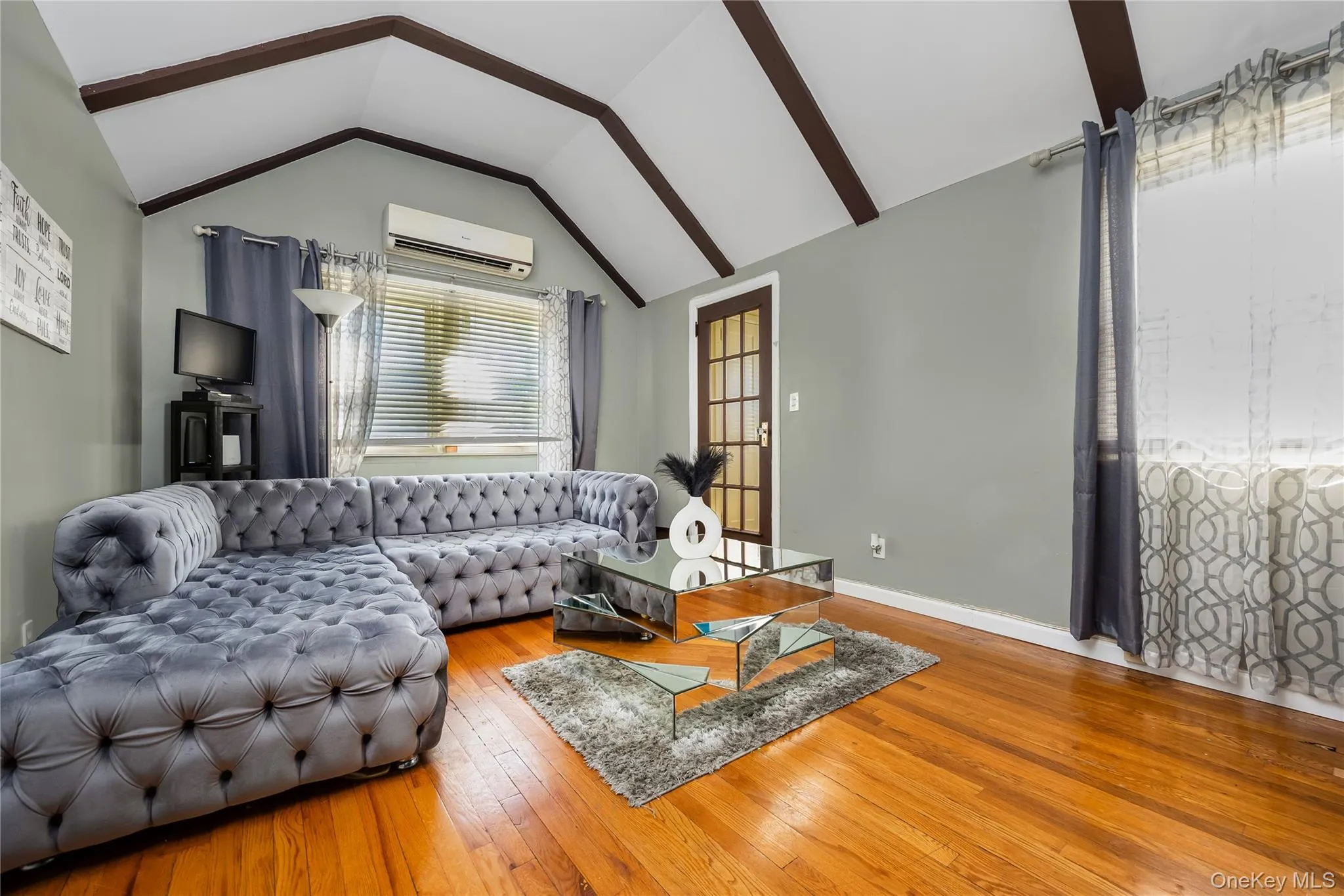 135-15 244th Street, New York, NY, 2 Bedrooms Bedrooms, 8 Rooms Rooms,2 BathroomsBathrooms,Residential,For Rent,244th,0,1007632 135-15 244th Street, New York, NY, 2 Bedrooms Bedrooms, 8 Rooms Rooms,2 BathroomsBathrooms,Residential,For Rent,244th,0,1007632