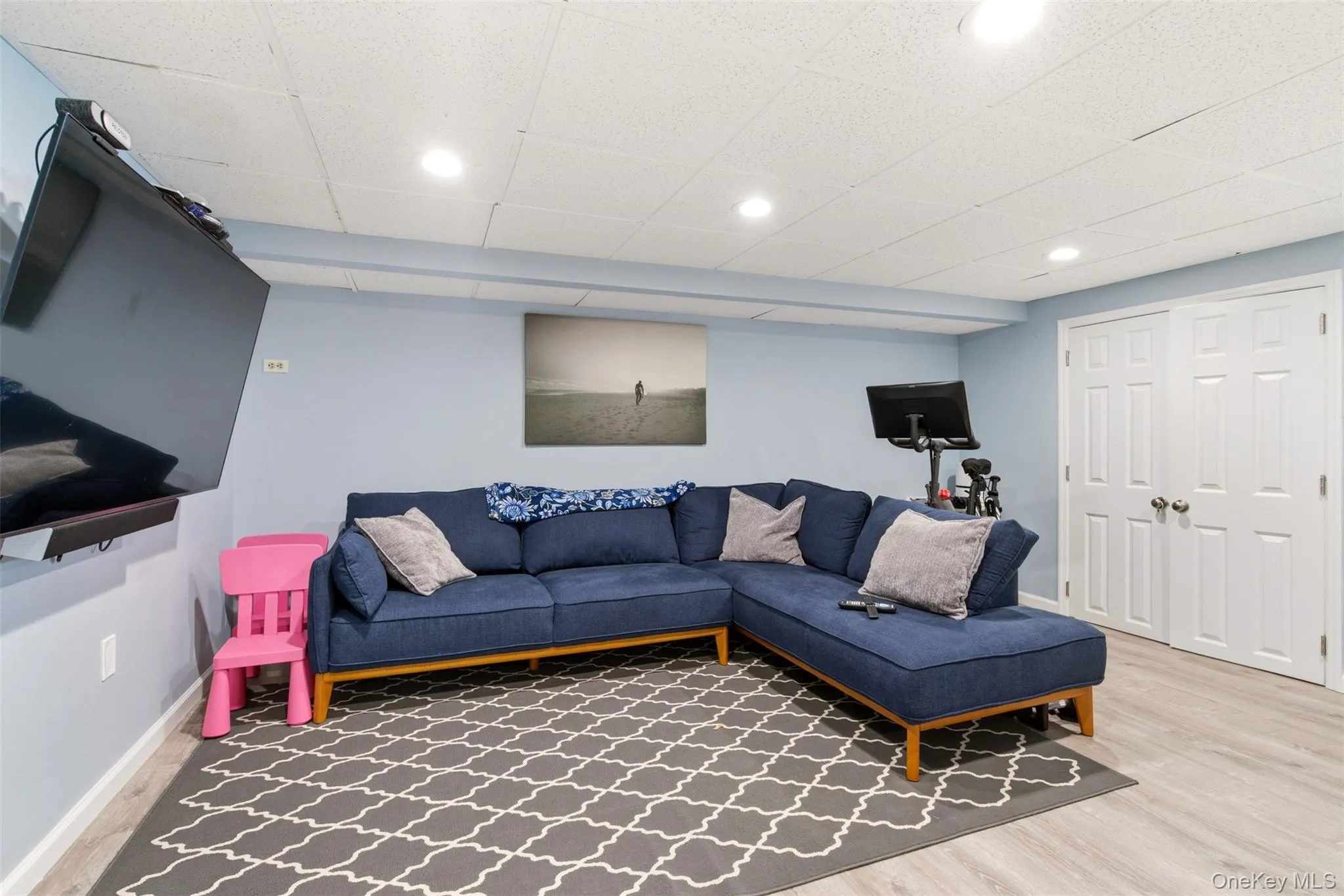 42 Kathleen Drive, Oyster Bay, NY, 3 Bedrooms Bedrooms, 7 Rooms Rooms,2 BathroomsBathrooms,Residential,For Rent,Kathleen,0,1007633 42 Kathleen Drive, Oyster Bay, NY, 3 Bedrooms Bedrooms, 7 Rooms Rooms,2 BathroomsBathrooms,Residential,For Rent,Kathleen,0,1007633