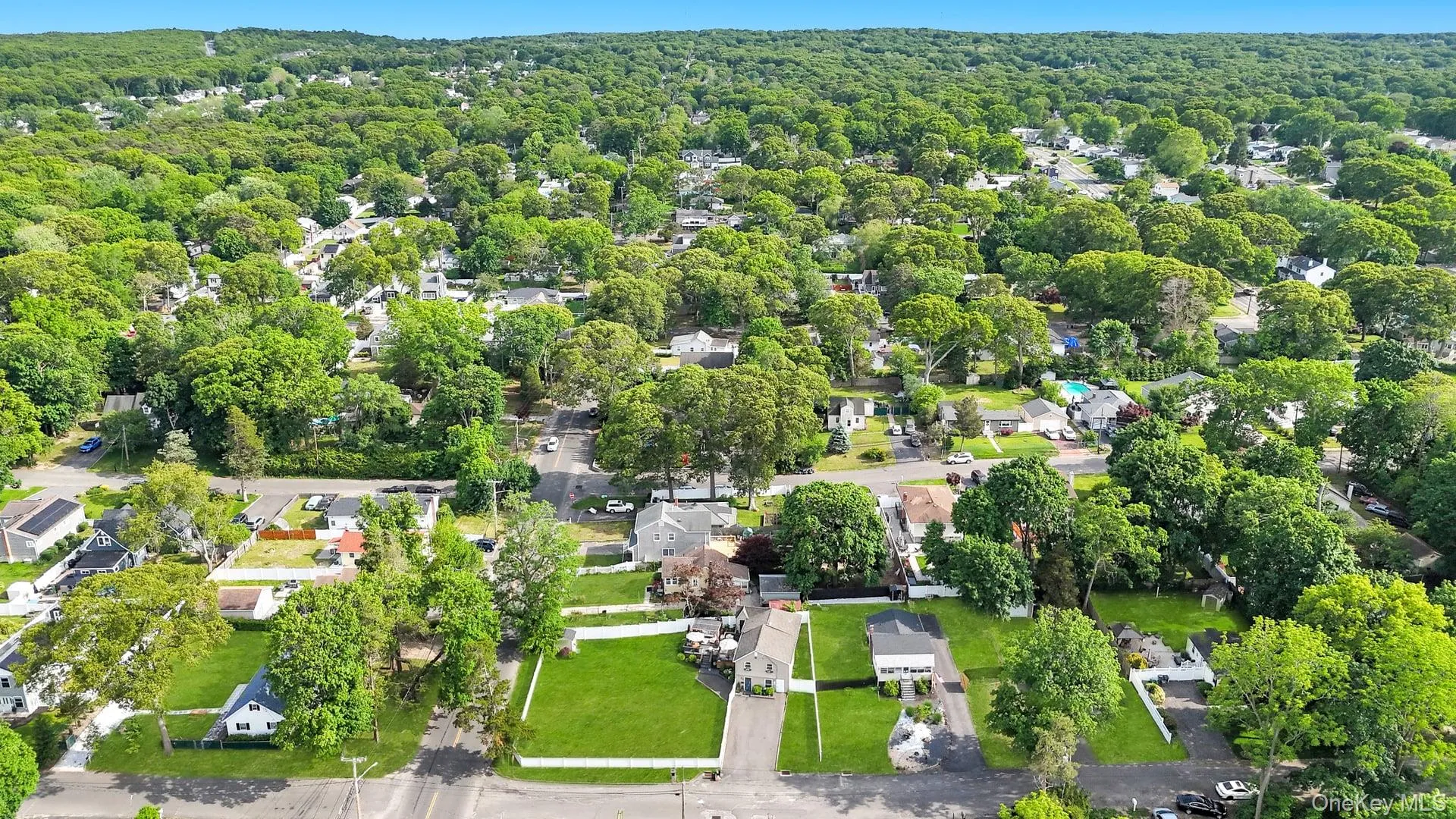 20 Adirondack Drive, Brookhaven, NY, 3 Bedrooms Bedrooms, 7 Rooms Rooms,2 BathroomsBathrooms,Residential,For Rent,Adirondack,0,1007634 20 Adirondack Drive, Brookhaven, NY, 3 Bedrooms Bedrooms, 7 Rooms Rooms,2 BathroomsBathrooms,Residential,For Rent,Adirondack,0,1007634