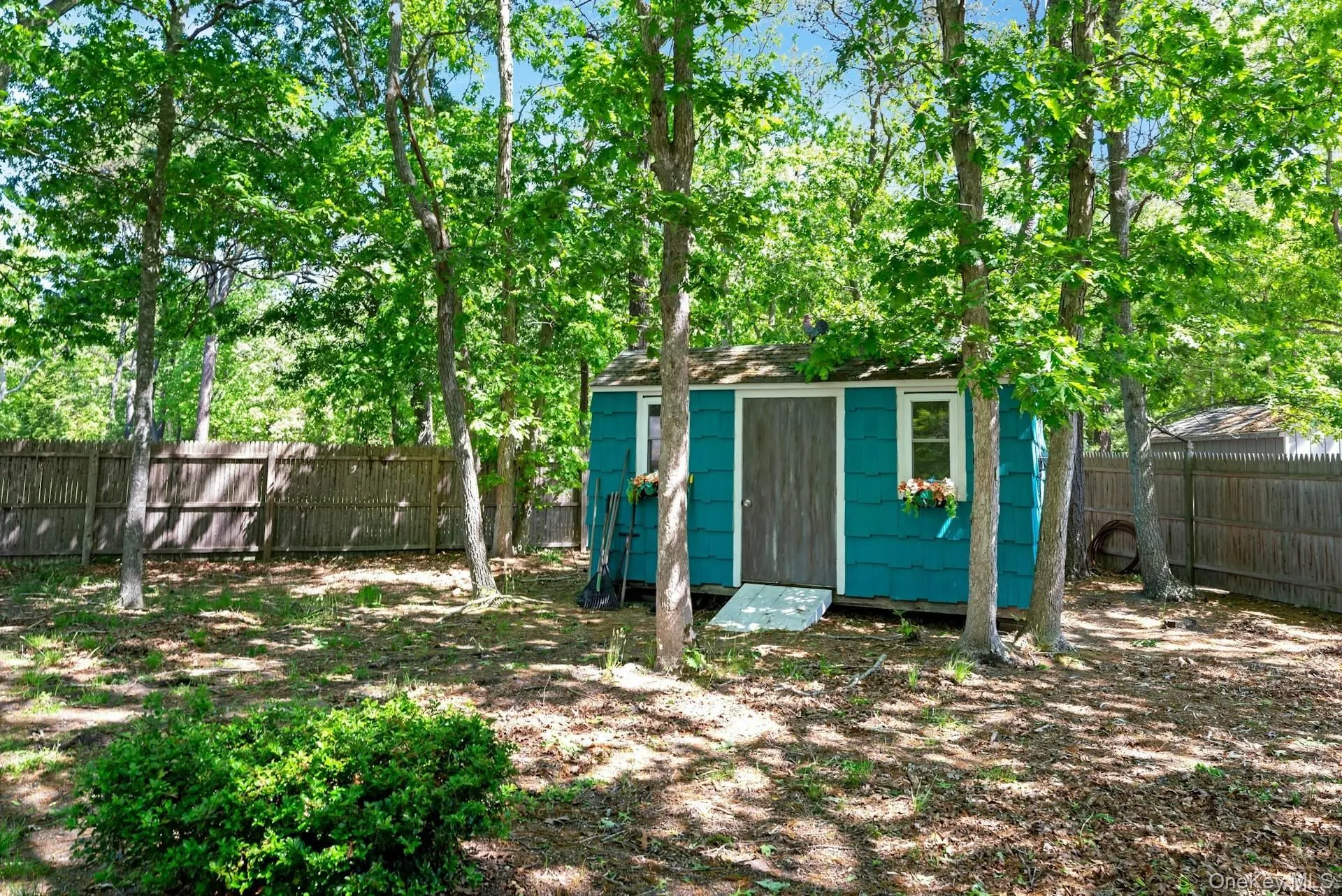 21 Jones Road, Southampton, NY, 2 Bedrooms Bedrooms, 5 Rooms Rooms,1 BathroomBathrooms,Residential,For Rent,Jones,0,1007635 21 Jones Road, Southampton, NY, 2 Bedrooms Bedrooms, 5 Rooms Rooms,1 BathroomBathrooms,Residential,For Rent,Jones,0,1007635