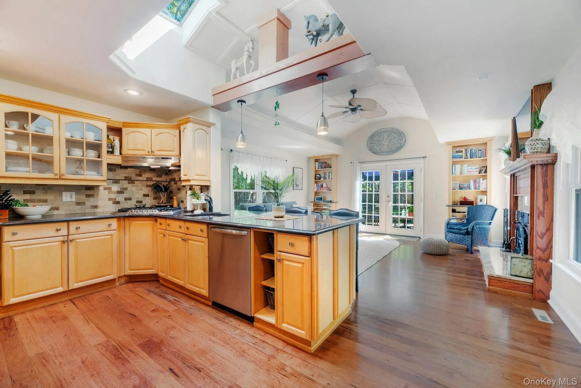 21 Jones Road, Southampton, NY, 2 Bedrooms Bedrooms, 5 Rooms Rooms,1 BathroomBathrooms,Residential,For Rent,Jones,0,1007635 21 Jones Road, Southampton, NY, 2 Bedrooms Bedrooms, 5 Rooms Rooms,1 BathroomBathrooms,Residential,For Rent,Jones,0,1007635
