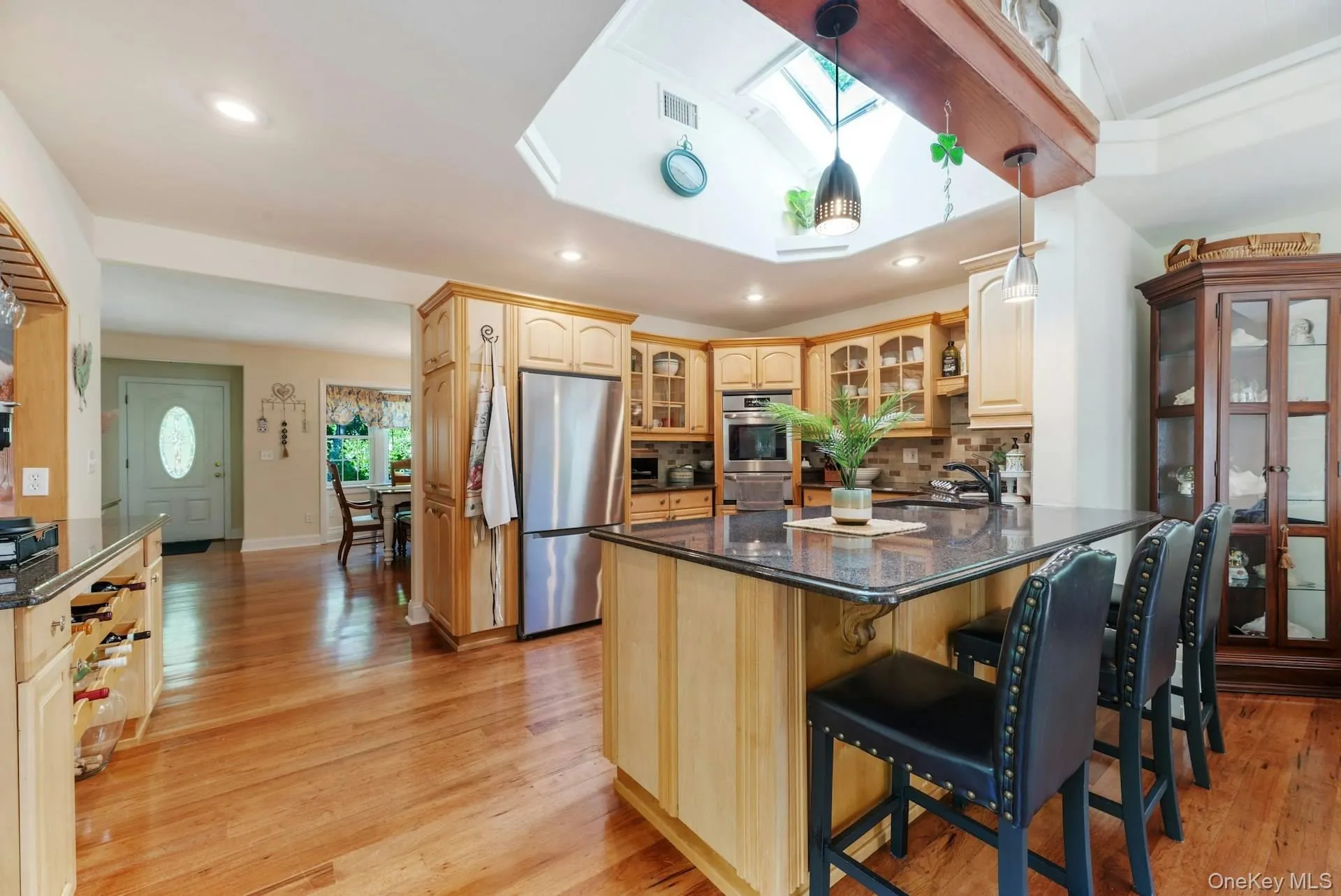 21 Jones Road, Southampton, NY, 2 Bedrooms Bedrooms, 5 Rooms Rooms,1 BathroomBathrooms,Residential,For Rent,Jones,0,1007635 21 Jones Road, Southampton, NY, 2 Bedrooms Bedrooms, 5 Rooms Rooms,1 BathroomBathrooms,Residential,For Rent,Jones,0,1007635