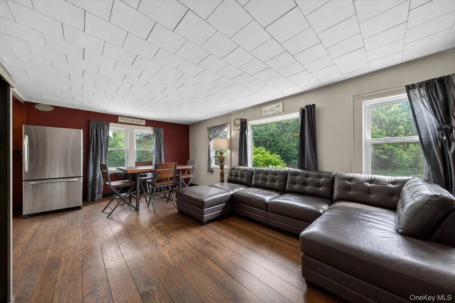 18 Mohin Park, Wawayanda, NY, 4 Bedrooms Bedrooms, 7 Rooms Rooms,2 BathroomsBathrooms,Residential,For Rent,Mohin,0,KEY1007636 18 Mohin Park, Wawayanda, NY, 4 Bedrooms Bedrooms, 7 Rooms Rooms,2 BathroomsBathrooms,Residential,For Rent,Mohin,0,KEY1007636