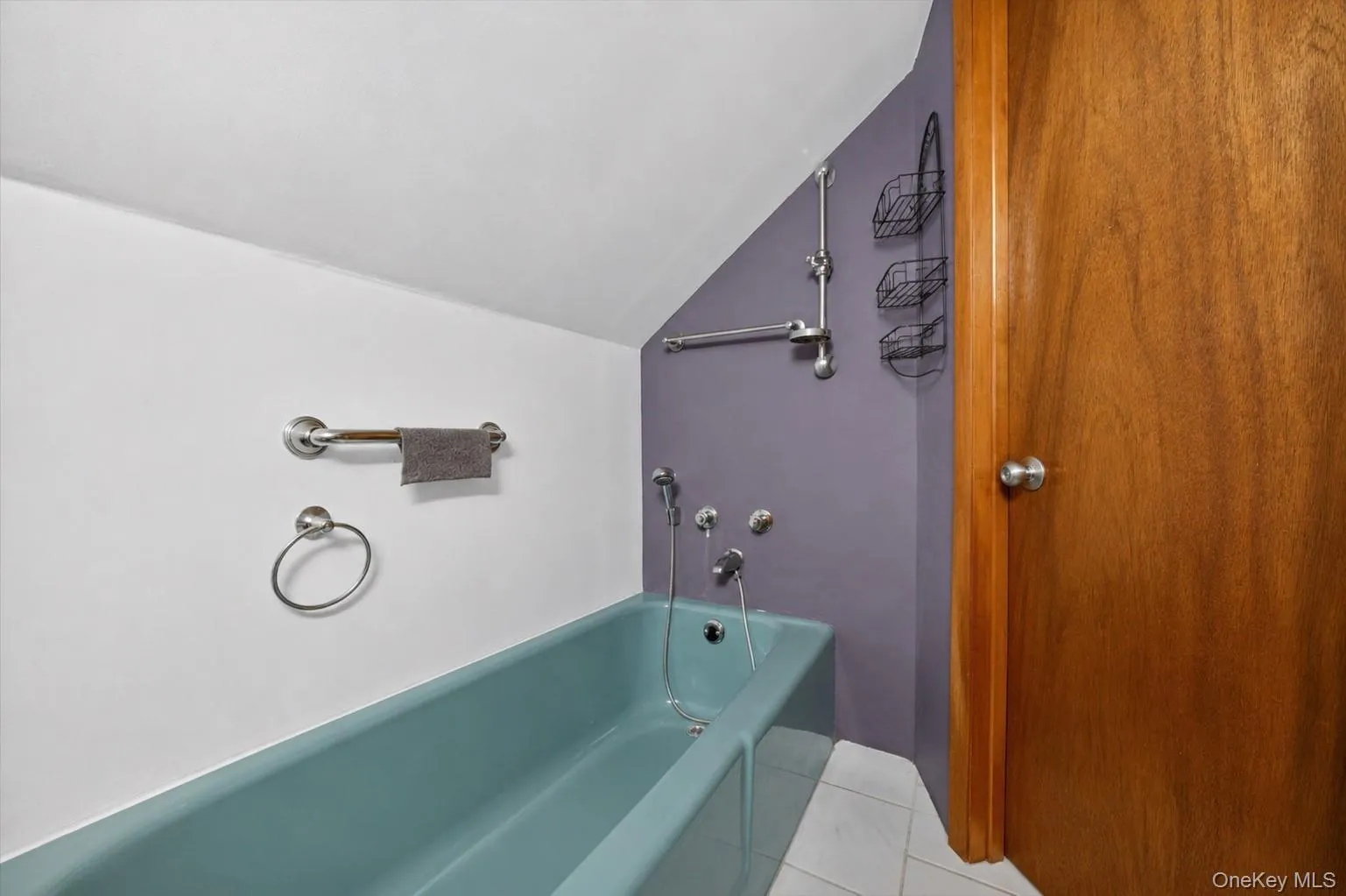 18 Mohin Park, Wawayanda, NY, 4 Bedrooms Bedrooms, 7 Rooms Rooms,2 BathroomsBathrooms,Residential,For Rent,Mohin,0,KEY1007636 18 Mohin Park, Wawayanda, NY, 4 Bedrooms Bedrooms, 7 Rooms Rooms,2 BathroomsBathrooms,Residential,For Rent,Mohin,0,KEY1007636