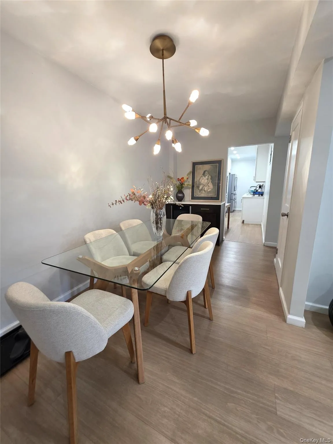 33-25 90th Street, New York, NY, 2 Bedrooms Bedrooms, 4 Rooms Rooms,1 BathroomBathrooms,Residential,For Rent,90th,0,1007637 33-25 90th Street, New York, NY, 2 Bedrooms Bedrooms, 4 Rooms Rooms,1 BathroomBathrooms,Residential,For Rent,90th,0,1007637