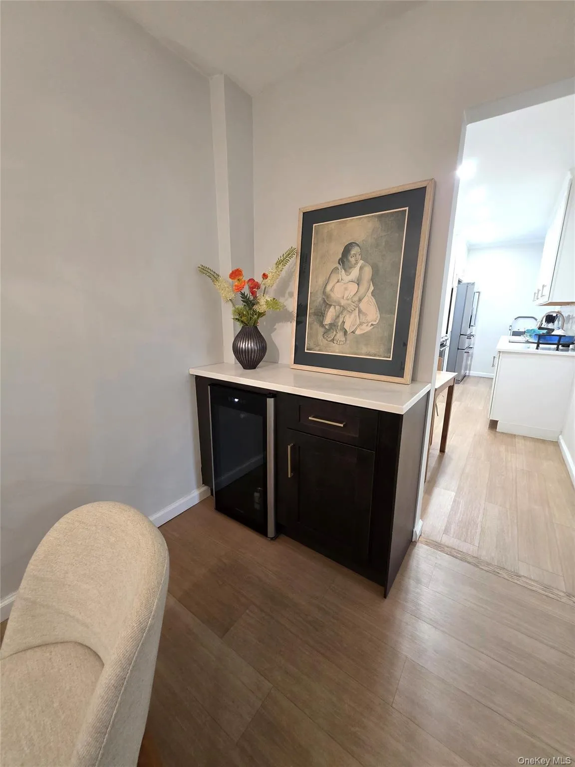 33-25 90th Street, New York, NY, 2 Bedrooms Bedrooms, 4 Rooms Rooms,1 BathroomBathrooms,Residential,For Rent,90th,0,1007637 33-25 90th Street, New York, NY, 2 Bedrooms Bedrooms, 4 Rooms Rooms,1 BathroomBathrooms,Residential,For Rent,90th,0,1007637