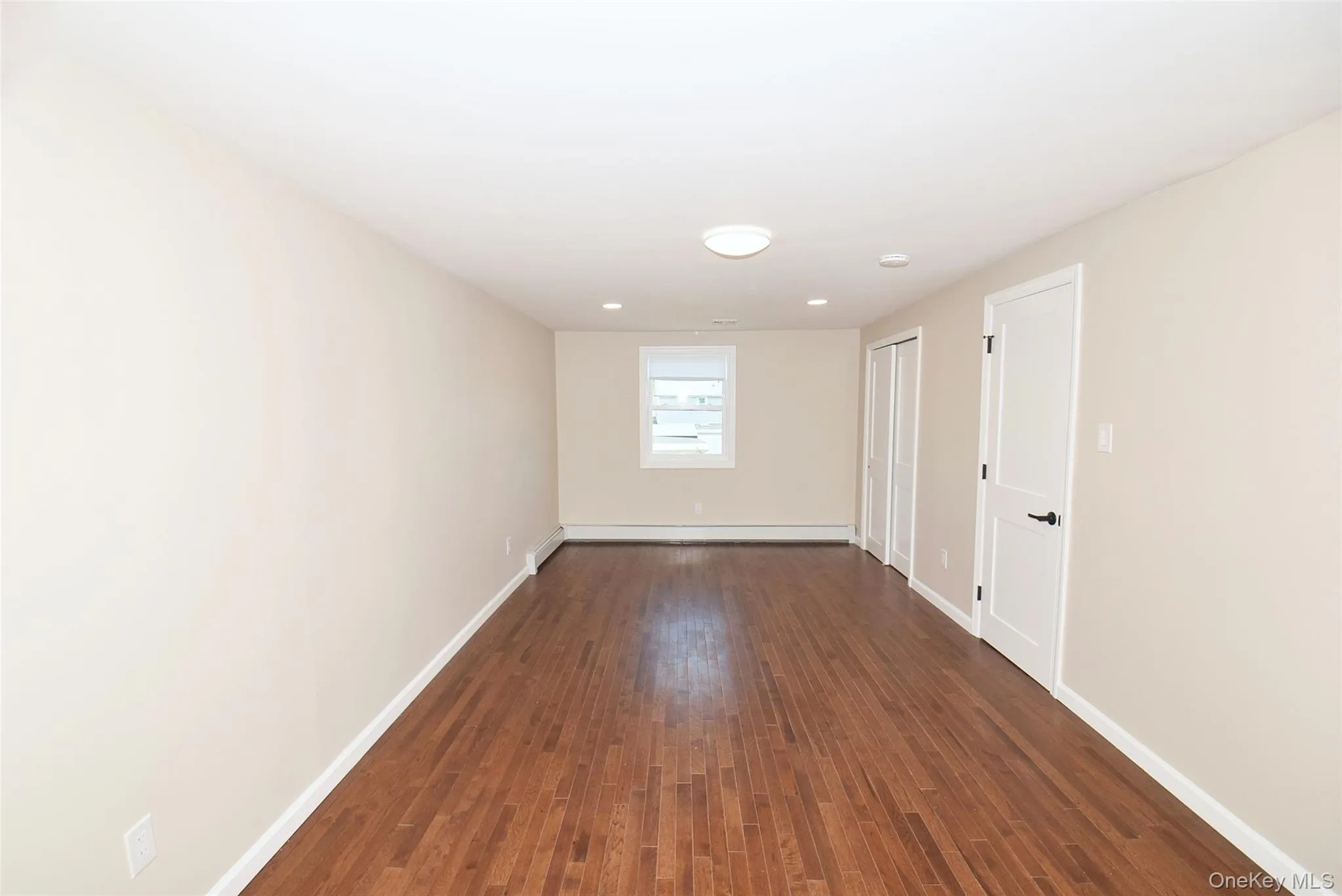 4195 Florence Road, Oyster Bay, NY, 4 Bedrooms Bedrooms, 10 Rooms Rooms,2 BathroomsBathrooms,Residential,For Rent,Florence,0,1007639 4195 Florence Road, Oyster Bay, NY, 4 Bedrooms Bedrooms, 10 Rooms Rooms,2 BathroomsBathrooms,Residential,For Rent,Florence,0,1007639