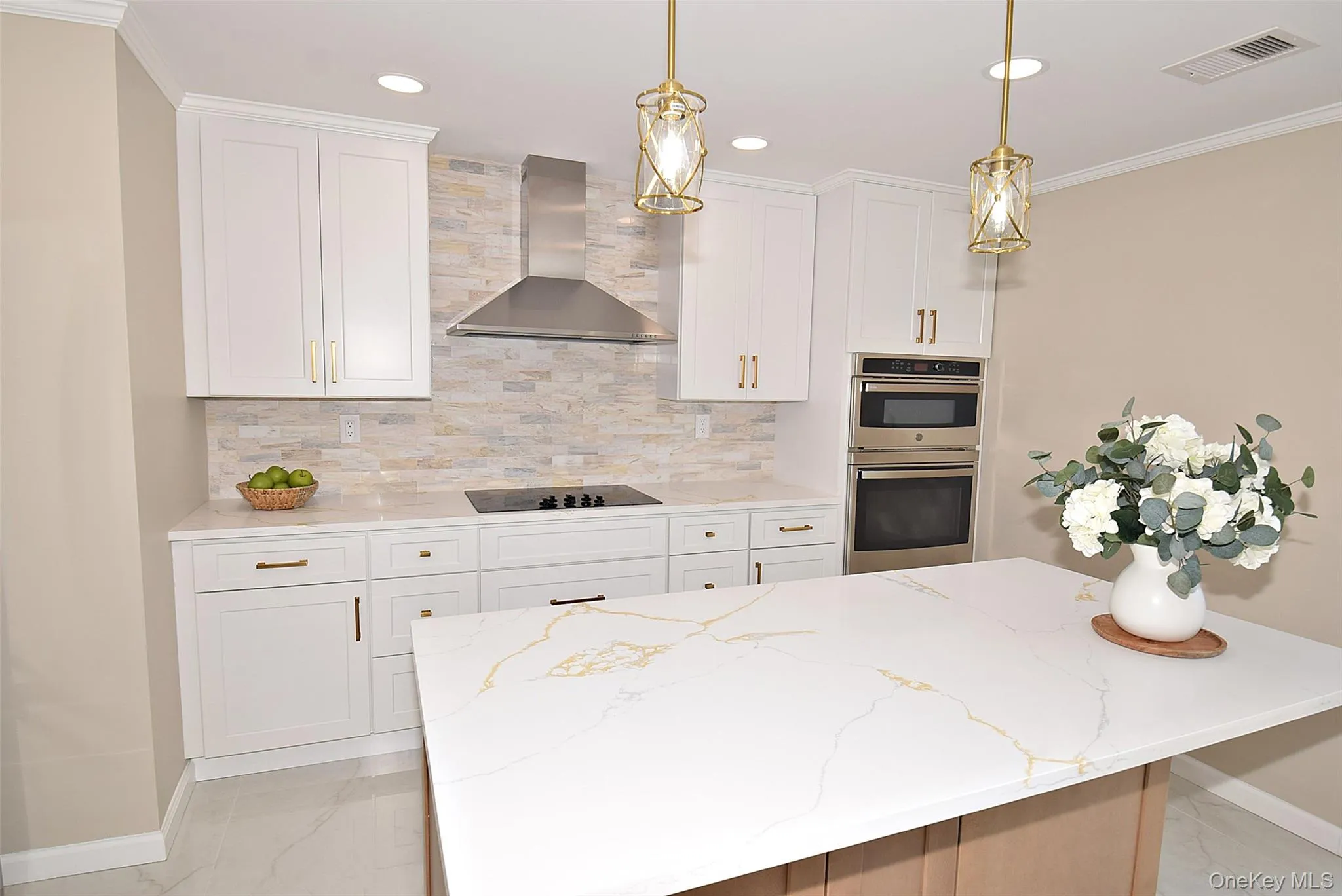 4195 Florence Road, Oyster Bay, NY, 4 Bedrooms Bedrooms, 10 Rooms Rooms,2 BathroomsBathrooms,Residential,For Rent,Florence,0,1007639 4195 Florence Road, Oyster Bay, NY, 4 Bedrooms Bedrooms, 10 Rooms Rooms,2 BathroomsBathrooms,Residential,For Rent,Florence,0,1007639