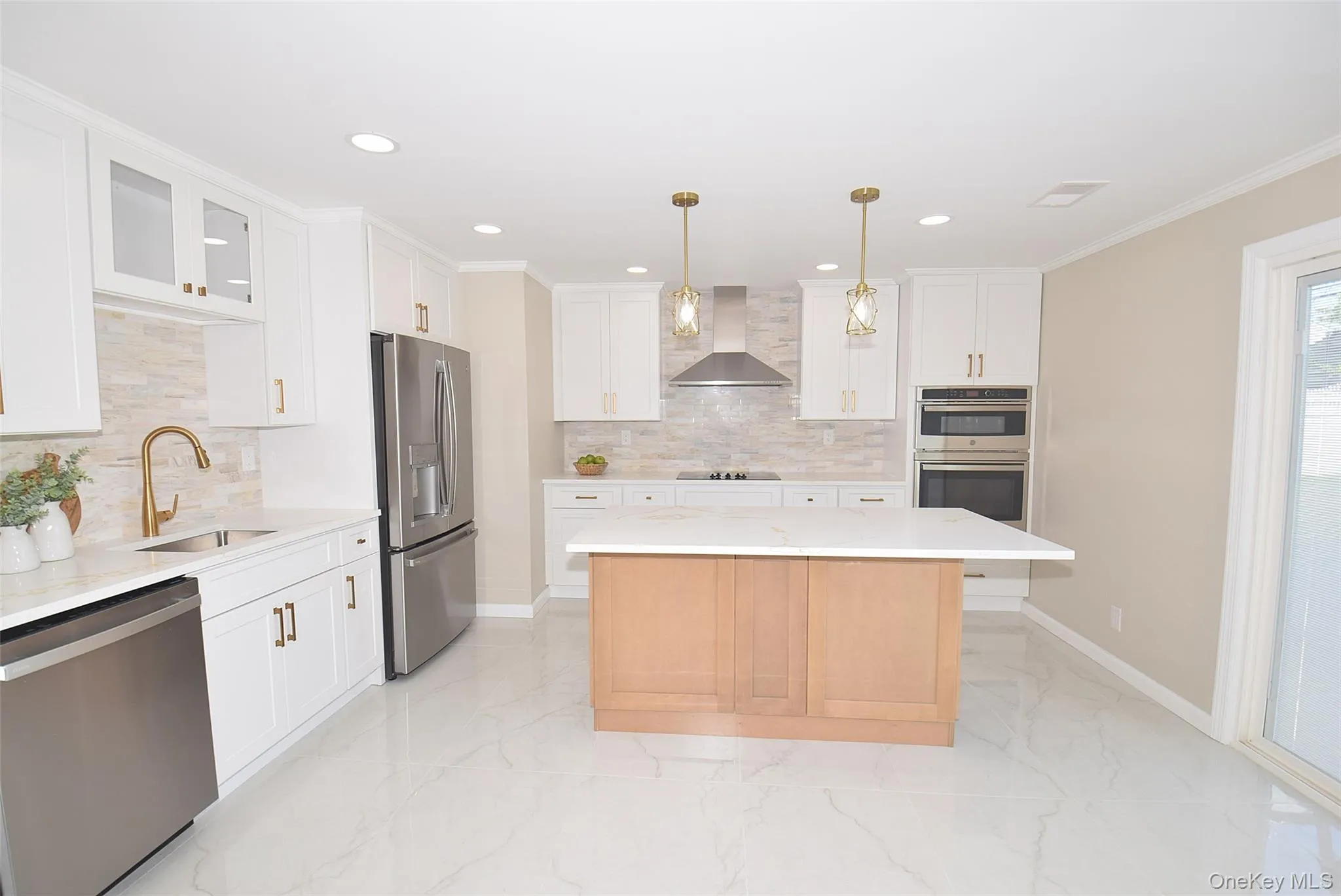 4195 Florence Road, Oyster Bay, NY, 4 Bedrooms Bedrooms, 10 Rooms Rooms,2 BathroomsBathrooms,Residential,For Rent,Florence,0,1007639 4195 Florence Road, Oyster Bay, NY, 4 Bedrooms Bedrooms, 10 Rooms Rooms,2 BathroomsBathrooms,Residential,For Rent,Florence,0,1007639