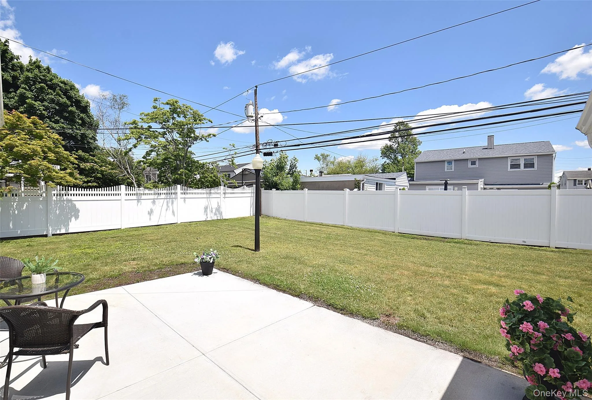 4195 Florence Road, Oyster Bay, NY, 4 Bedrooms Bedrooms, 10 Rooms Rooms,2 BathroomsBathrooms,Residential,For Rent,Florence,0,1007639 4195 Florence Road, Oyster Bay, NY, 4 Bedrooms Bedrooms, 10 Rooms Rooms,2 BathroomsBathrooms,Residential,For Rent,Florence,0,1007639