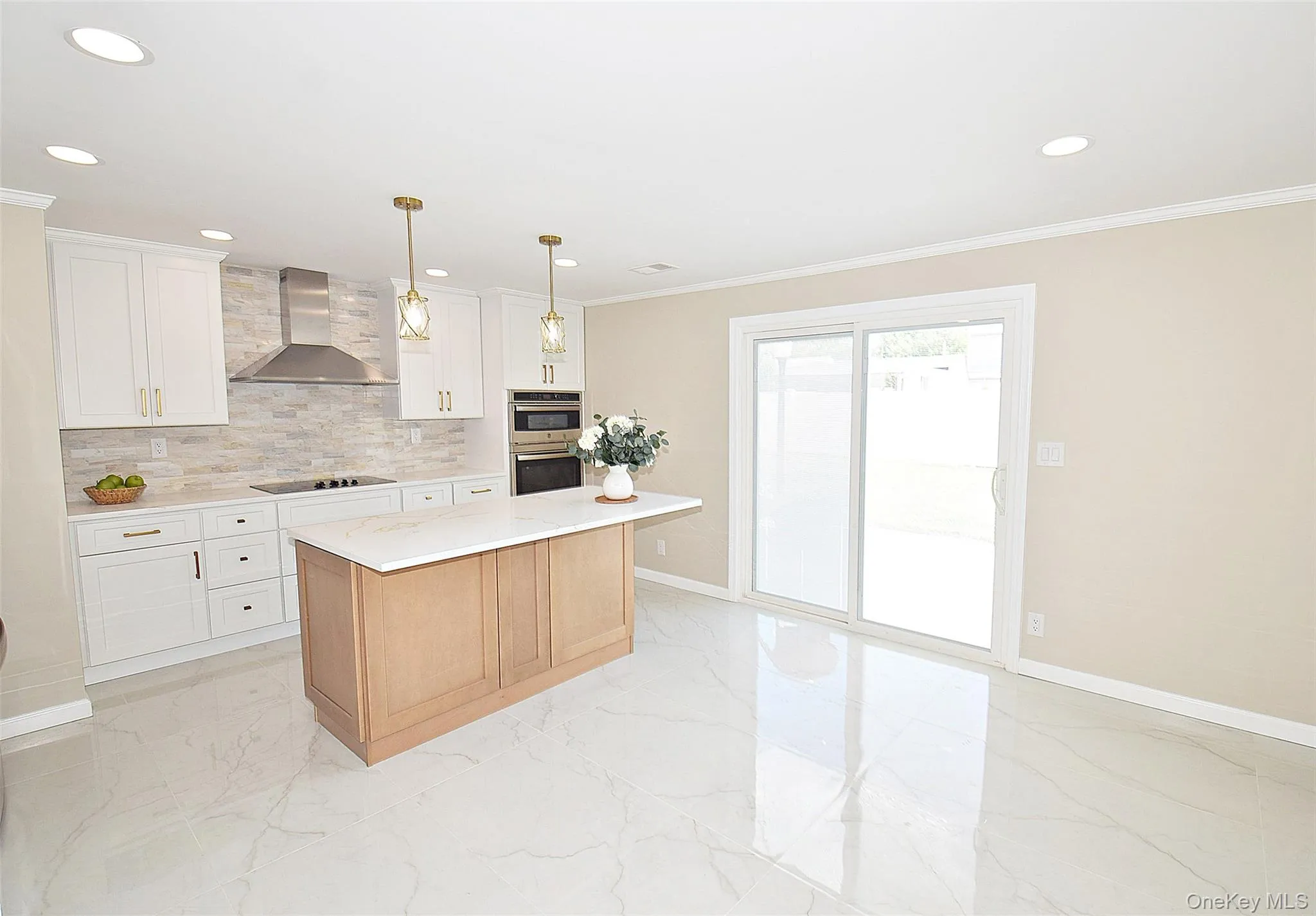 4195 Florence Road, Oyster Bay, NY, 4 Bedrooms Bedrooms, 10 Rooms Rooms,2 BathroomsBathrooms,Residential,For Rent,Florence,0,1007639 4195 Florence Road, Oyster Bay, NY, 4 Bedrooms Bedrooms, 10 Rooms Rooms,2 BathroomsBathrooms,Residential,For Rent,Florence,0,1007639