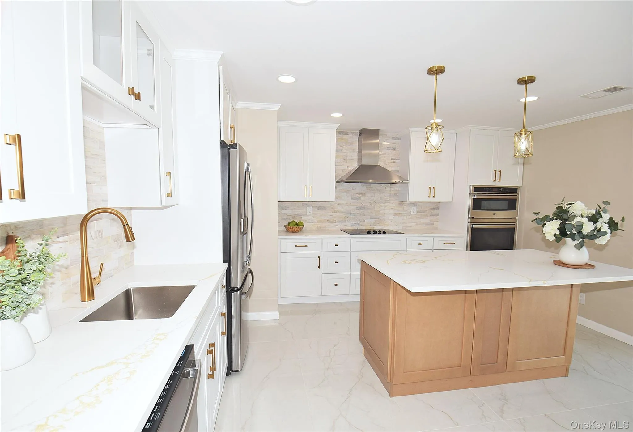 4195 Florence Road, Oyster Bay, NY, 4 Bedrooms Bedrooms, 10 Rooms Rooms,2 BathroomsBathrooms,Residential,For Rent,Florence,0,1007639 4195 Florence Road, Oyster Bay, NY, 4 Bedrooms Bedrooms, 10 Rooms Rooms,2 BathroomsBathrooms,Residential,For Rent,Florence,0,1007639