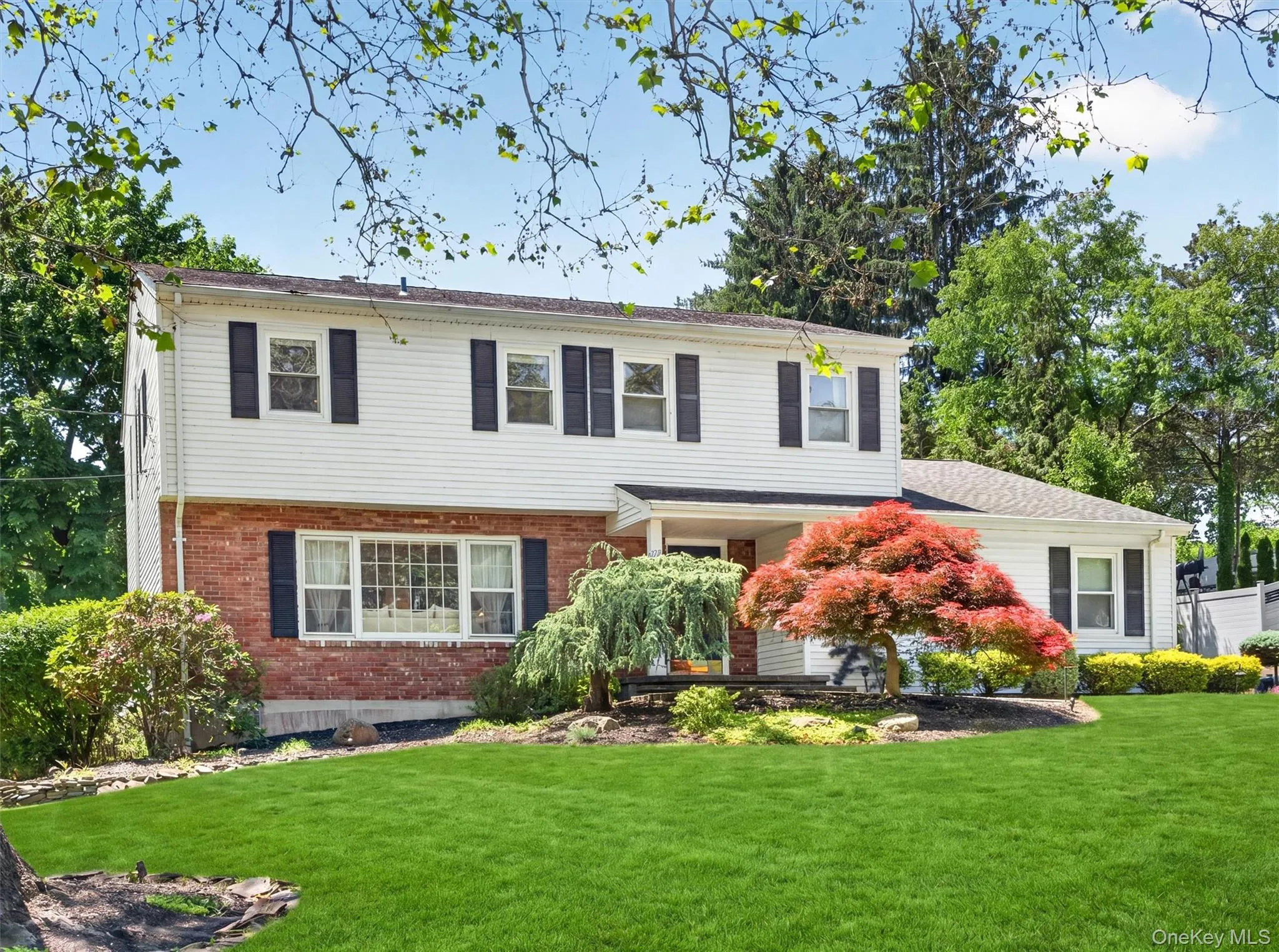27 Concord Drive, Clarkstown, NY, 4 Bedrooms Bedrooms, 13 Rooms Rooms,2 BathroomsBathrooms,Residential,For Rent,Concord,0,1007646 27 Concord Drive, Clarkstown, NY, 4 Bedrooms Bedrooms, 13 Rooms Rooms,2 BathroomsBathrooms,Residential,For Rent,Concord,0,1007646