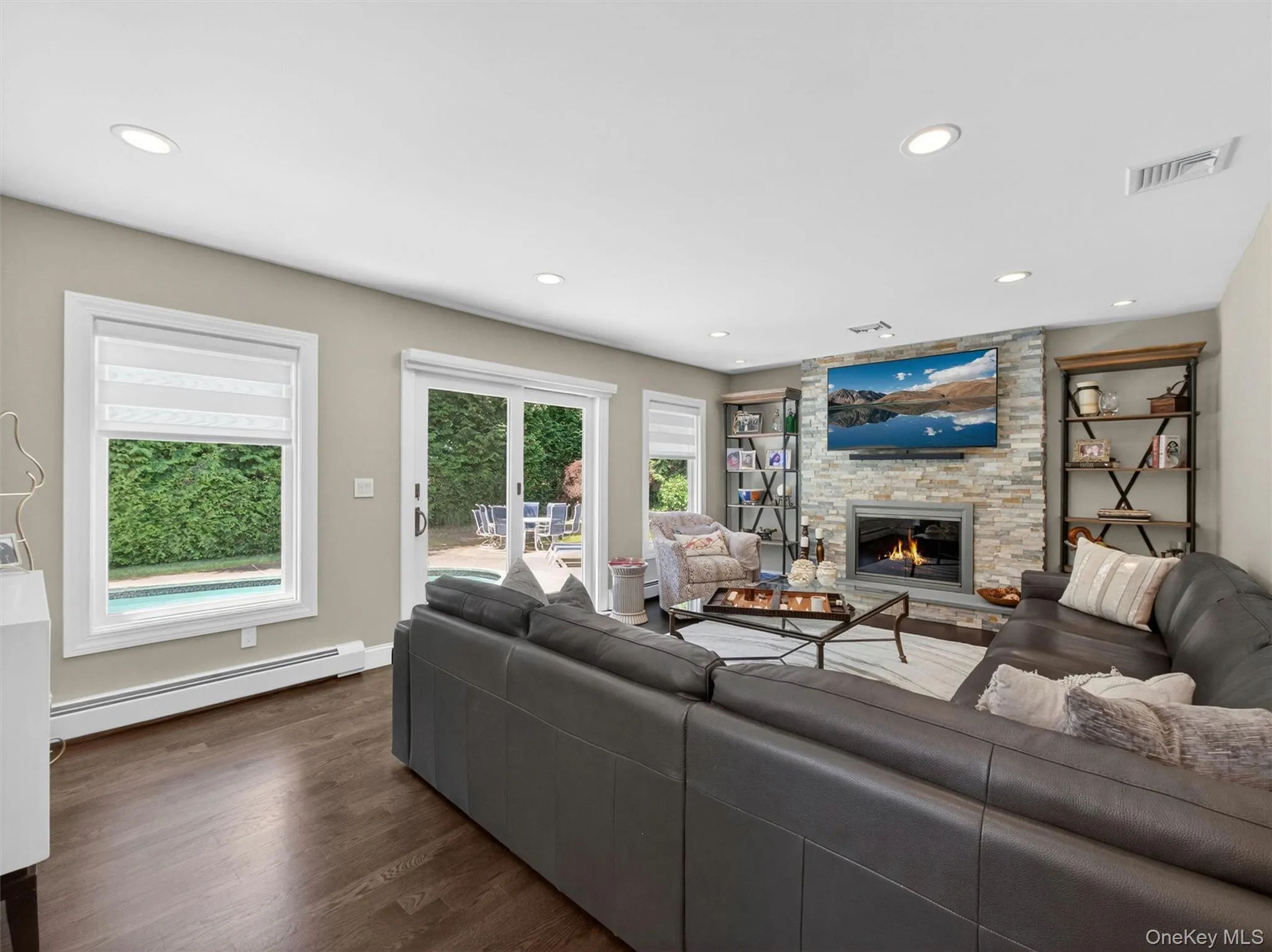 27 Concord Drive, Clarkstown, NY, 4 Bedrooms Bedrooms, 13 Rooms Rooms,2 BathroomsBathrooms,Residential,For Rent,Concord,0,1007646 27 Concord Drive, Clarkstown, NY, 4 Bedrooms Bedrooms, 13 Rooms Rooms,2 BathroomsBathrooms,Residential,For Rent,Concord,0,1007646