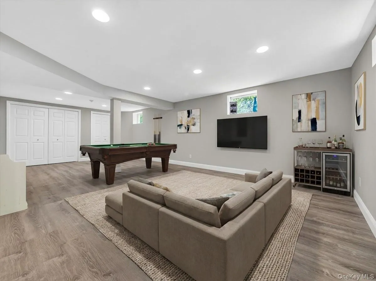 27 Concord Drive, Clarkstown, NY, 4 Bedrooms Bedrooms, 13 Rooms Rooms,2 BathroomsBathrooms,Residential,For Rent,Concord,0,1007646 27 Concord Drive, Clarkstown, NY, 4 Bedrooms Bedrooms, 13 Rooms Rooms,2 BathroomsBathrooms,Residential,For Rent,Concord,0,1007646