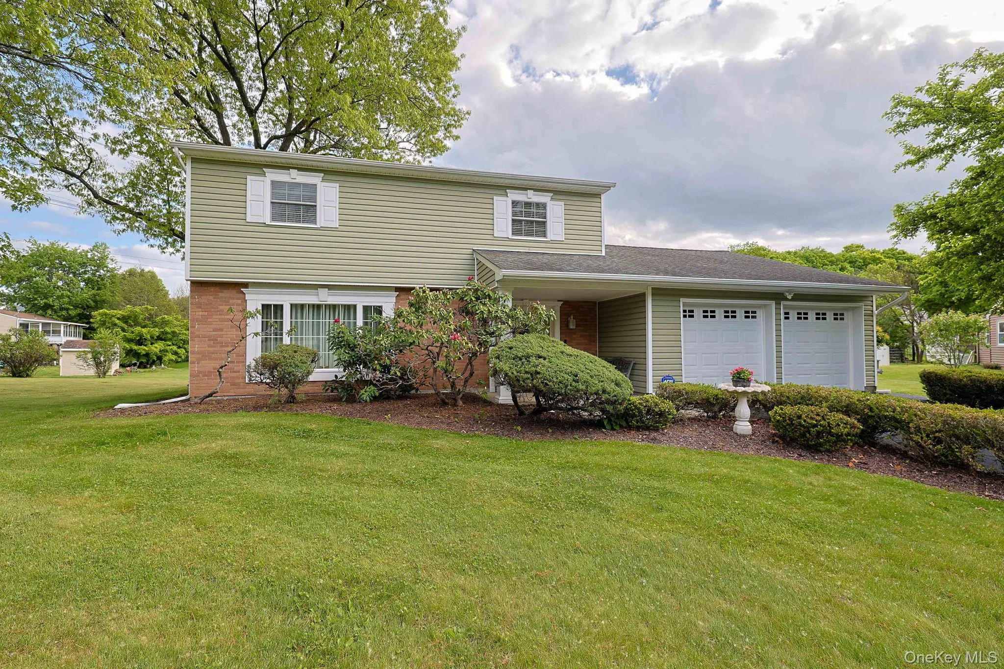 7 San Giacomo Drive, New Windsor, NY, 4 Bedrooms Bedrooms, 7 Rooms Rooms,2 BathroomsBathrooms,Residential,For Rent,San Giacomo,0,1007648 7 San Giacomo Drive, New Windsor, NY, 4 Bedrooms Bedrooms, 7 Rooms Rooms,2 BathroomsBathrooms,Residential,For Rent,San Giacomo,0,1007648
