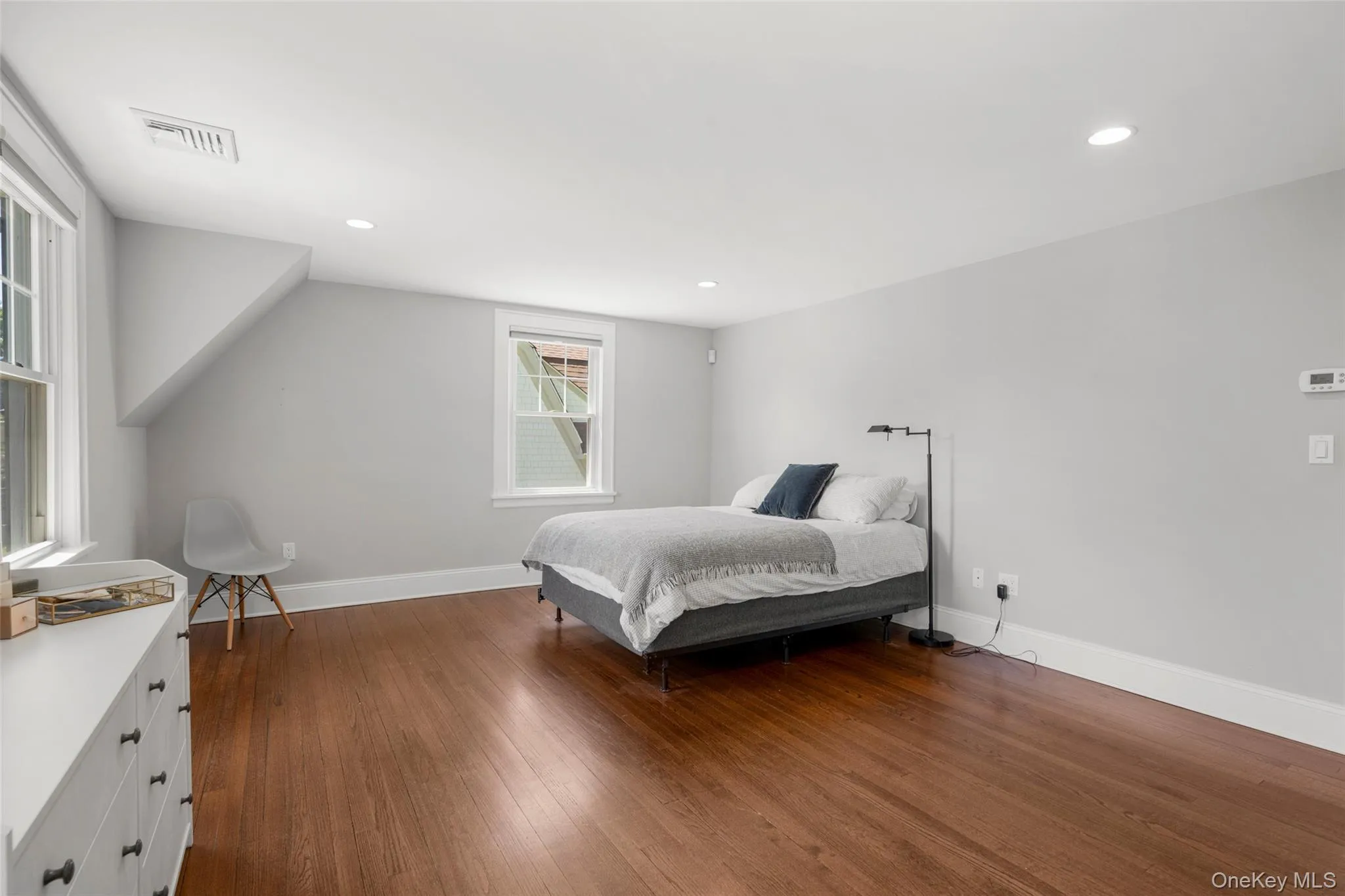 22 Vanderburgh Avenue, Mamaroneck, NY, 4 Bedrooms Bedrooms, 8 Rooms Rooms,3 BathroomsBathrooms,Residential Lease,For Rent,Vanderburgh,0,1007649 22 Vanderburgh Avenue, Mamaroneck, NY, 4 Bedrooms Bedrooms, 8 Rooms Rooms,3 BathroomsBathrooms,Residential Lease,For Rent,Vanderburgh,0,1007649