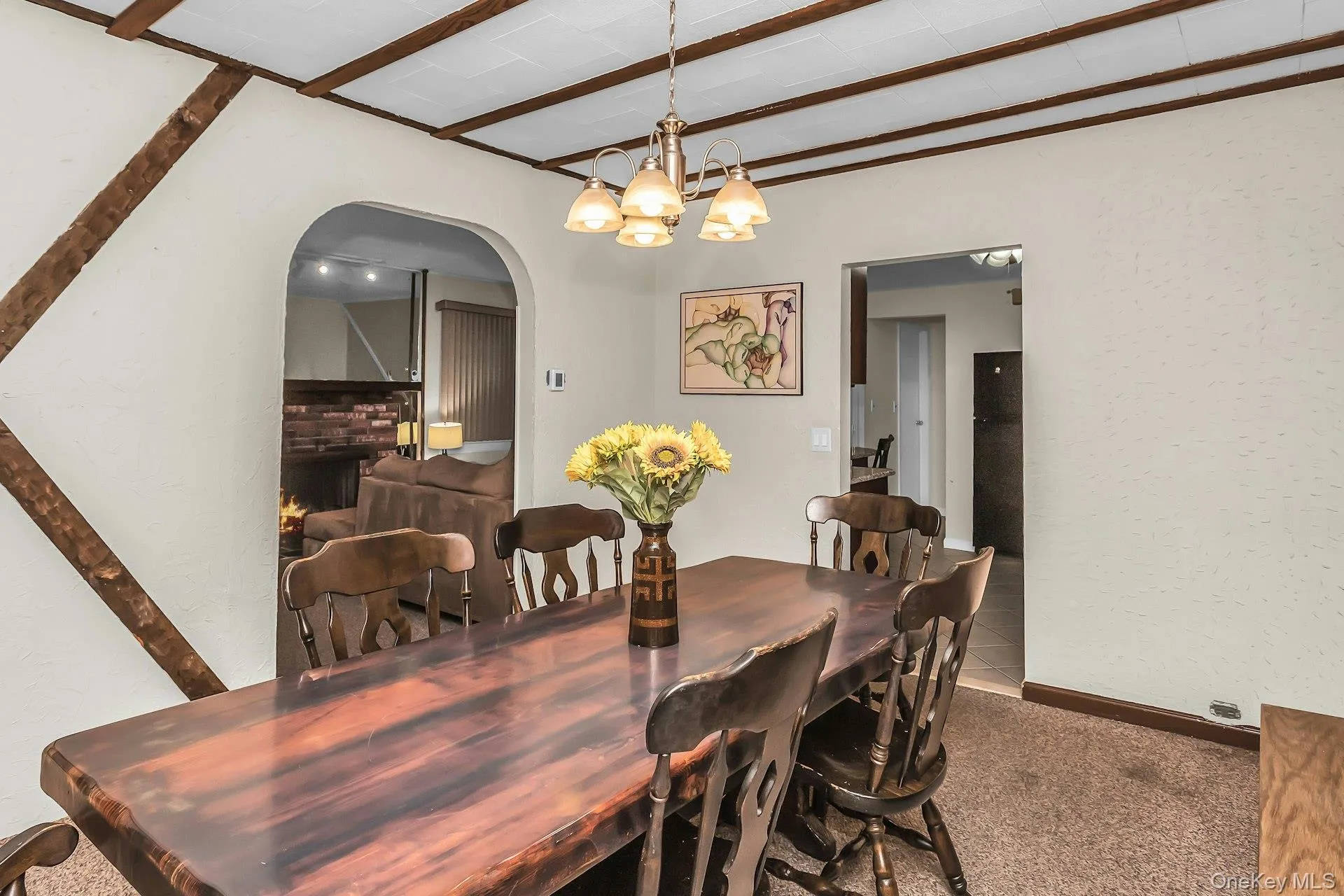 Dining/Kitchen/Living Dining/Kitchen/Living