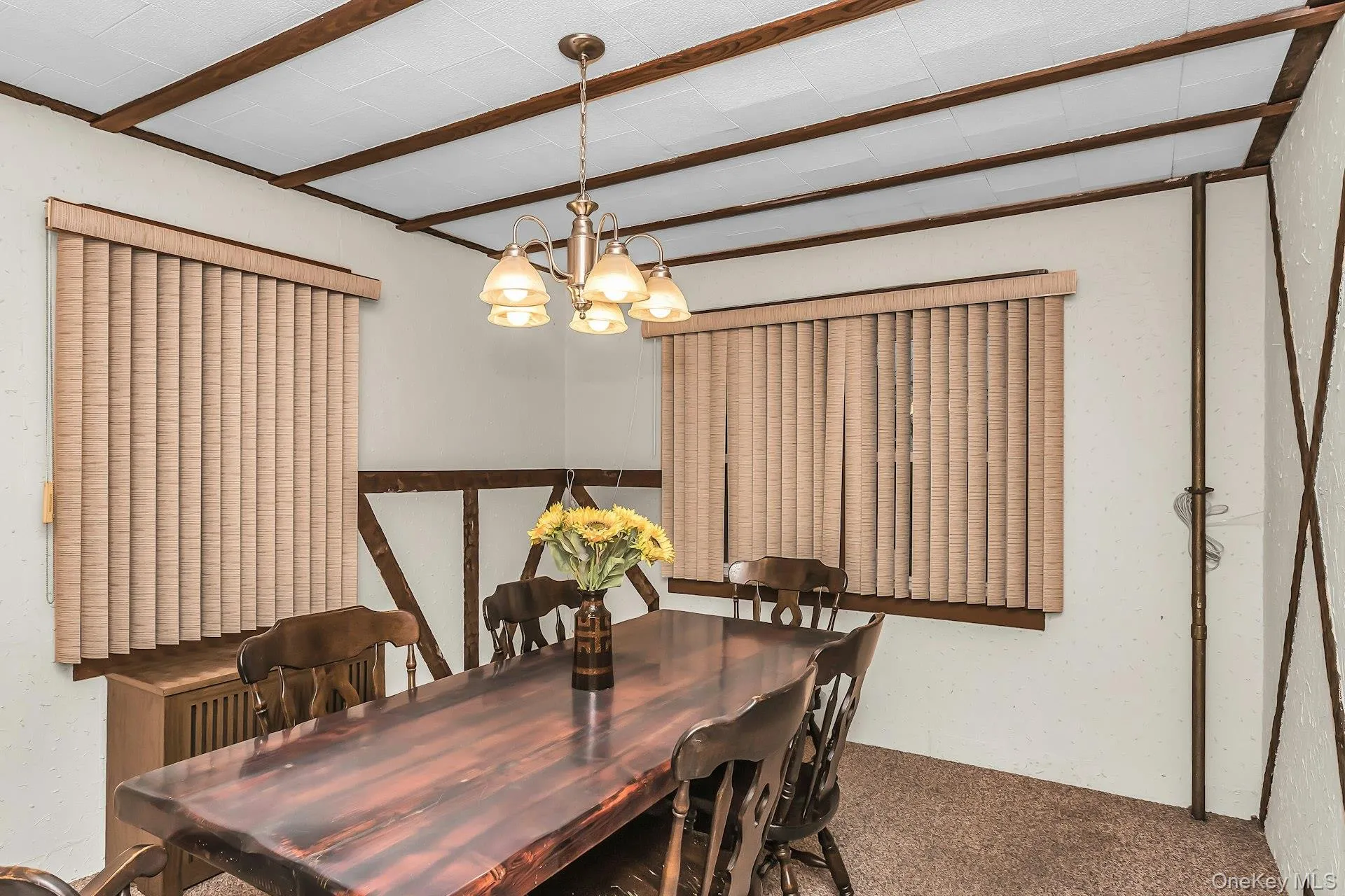 Dining Rm Dining Rm