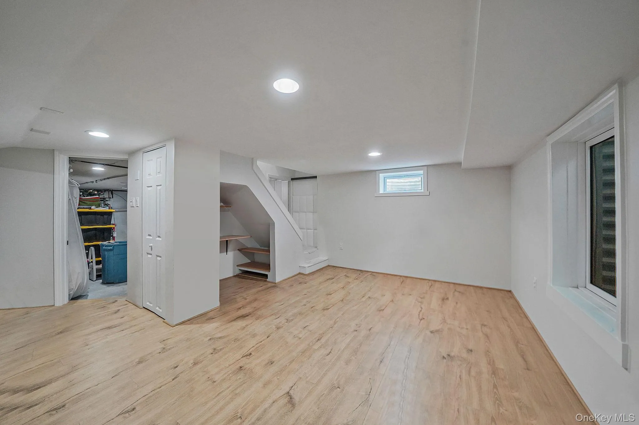 10 Nehring Avenue, Babylon, NY, 3 Bedrooms Bedrooms, 9 Rooms Rooms,1 BathroomBathrooms,Residential,For Rent,Nehring,0,1007653 10 Nehring Avenue, Babylon, NY, 3 Bedrooms Bedrooms, 9 Rooms Rooms,1 BathroomBathrooms,Residential,For Rent,Nehring,0,1007653