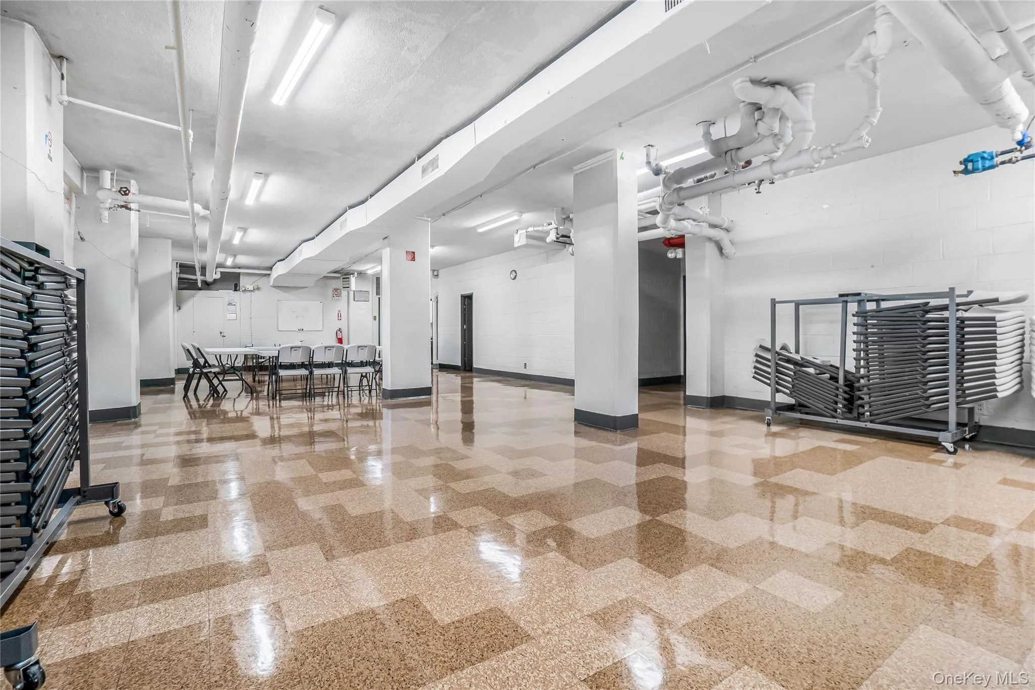 3965 52nd Street, New York, NY, 1 Bedroom Bedrooms, 4 Rooms Rooms,1 BathroomBathrooms,Residential,For Rent,52nd,0,1007654 3965 52nd Street, New York, NY, 1 Bedroom Bedrooms, 4 Rooms Rooms,1 BathroomBathrooms,Residential,For Rent,52nd,0,1007654