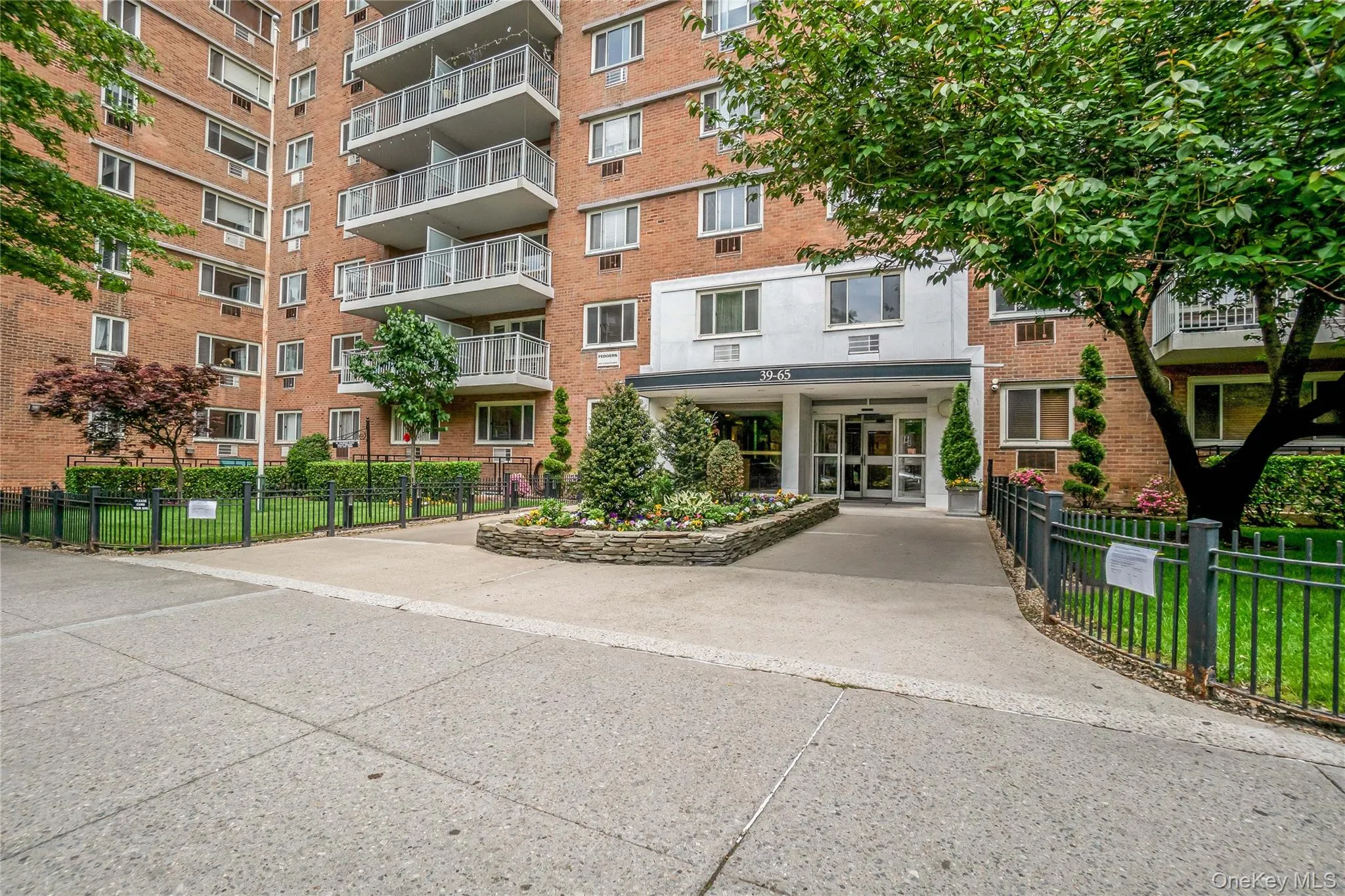 3965 52nd Street, New York, NY, 1 Bedroom Bedrooms, 4 Rooms Rooms,1 BathroomBathrooms,Residential,For Rent,52nd,0,1007654 3965 52nd Street, New York, NY, 1 Bedroom Bedrooms, 4 Rooms Rooms,1 BathroomBathrooms,Residential,For Rent,52nd,0,1007654