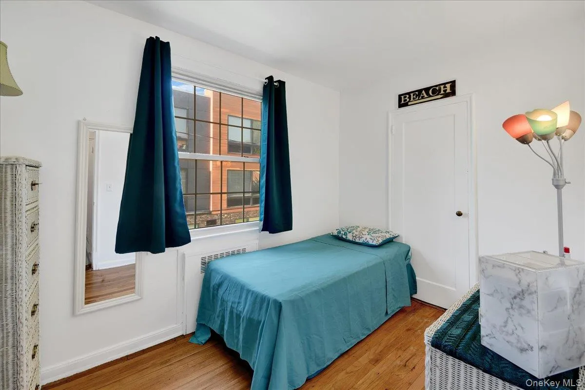 111 North Broadway, White Plains, NY, 2 Bedrooms Bedrooms, 5 Rooms Rooms,1 BathroomBathrooms,Residential,For Rent,North Broadway,0,1007655 111 North Broadway, White Plains, NY, 2 Bedrooms Bedrooms, 5 Rooms Rooms,1 BathroomBathrooms,Residential,For Rent,North Broadway,0,1007655