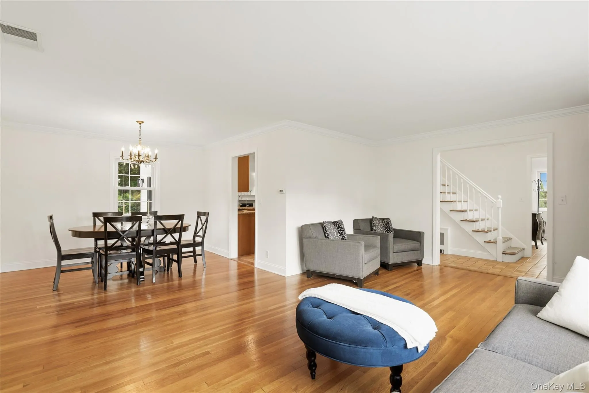 20 Lamesa Avenue, Eastchester, NY, 5 Bedrooms Bedrooms, 10 Rooms Rooms,2 BathroomsBathrooms,Residential,For Rent,Lamesa,0,1007656 20 Lamesa Avenue, Eastchester, NY, 5 Bedrooms Bedrooms, 10 Rooms Rooms,2 BathroomsBathrooms,Residential,For Rent,Lamesa,0,1007656