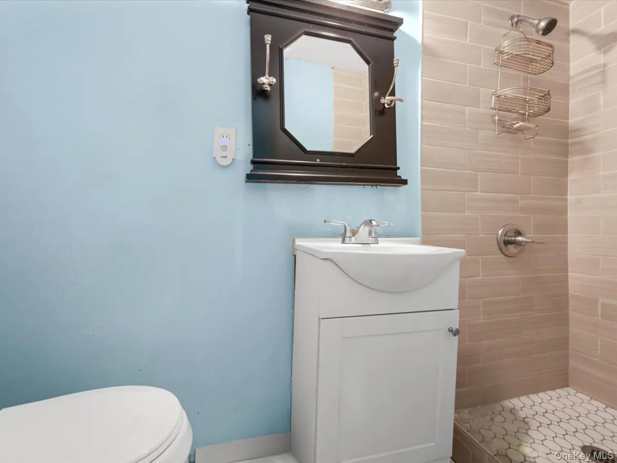 72 Pleasant Avenue, Hempstead, NY, 4 Bedrooms Bedrooms, 6 Rooms Rooms,2 BathroomsBathrooms,Residential,For Rent,Pleasant,0,1007661 72 Pleasant Avenue, Hempstead, NY, 4 Bedrooms Bedrooms, 6 Rooms Rooms,2 BathroomsBathrooms,Residential,For Rent,Pleasant,0,1007661