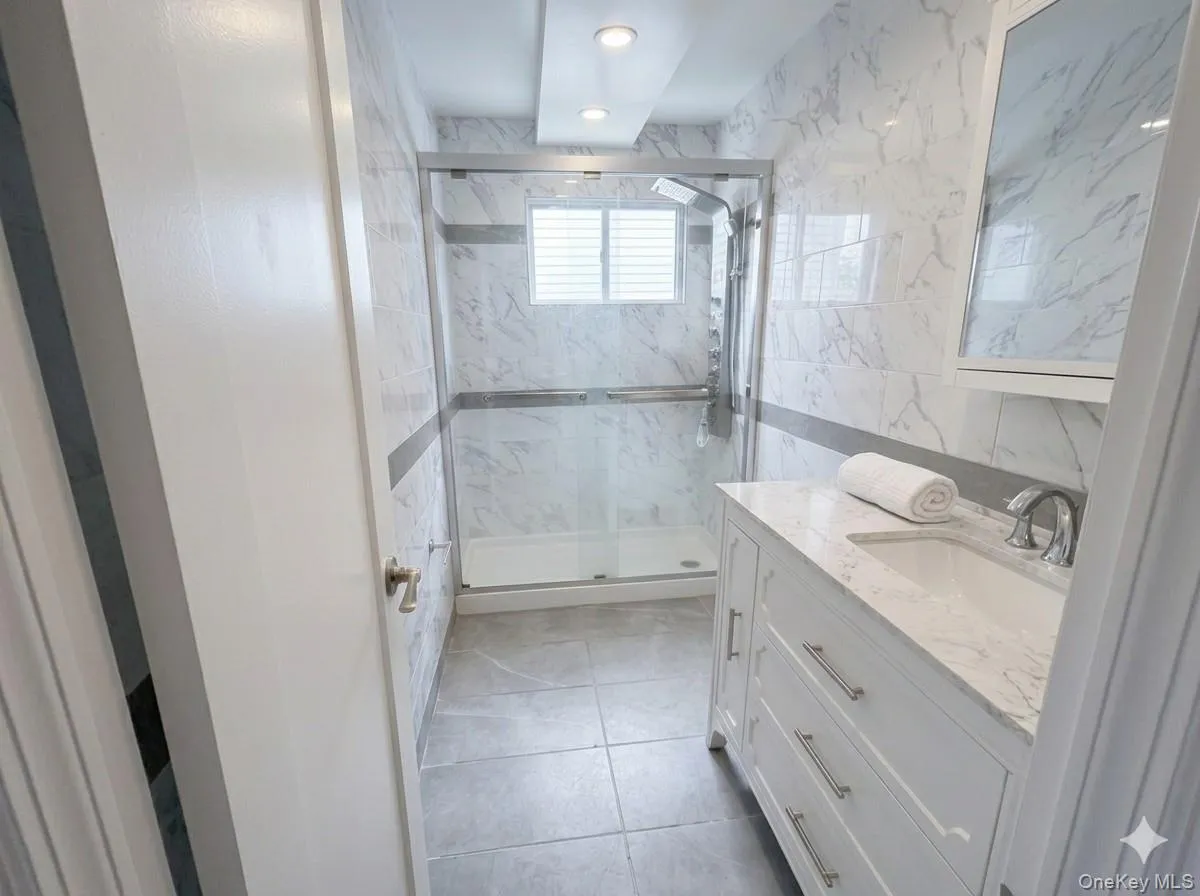 22536 111th Avenue, New York, NY, 3 Bedrooms Bedrooms, 4 Rooms Rooms,1 BathroomBathrooms,Residential,For Rent,111th,0,1007662 22536 111th Avenue, New York, NY, 3 Bedrooms Bedrooms, 4 Rooms Rooms,1 BathroomBathrooms,Residential,For Rent,111th,0,1007662