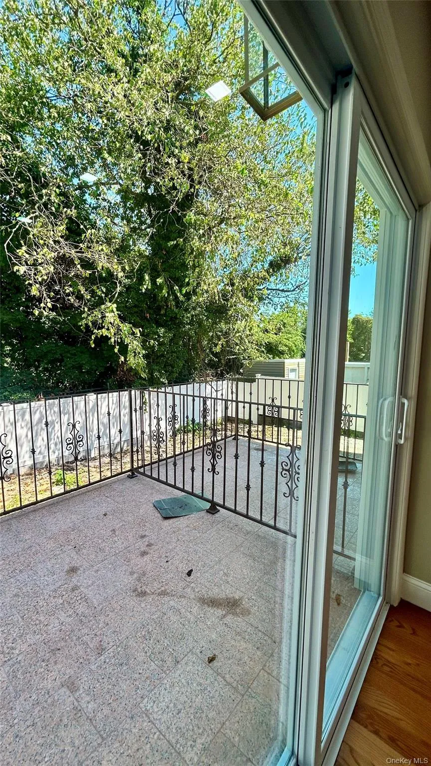 1724 New Haven Avenue, New York, NY, 8 Bedrooms Bedrooms, 10 Rooms Rooms,5 BathroomsBathrooms,Residential,For Rent,New Haven,0,1007663 1724 New Haven Avenue, New York, NY, 8 Bedrooms Bedrooms, 10 Rooms Rooms,5 BathroomsBathrooms,Residential,For Rent,New Haven,0,1007663
